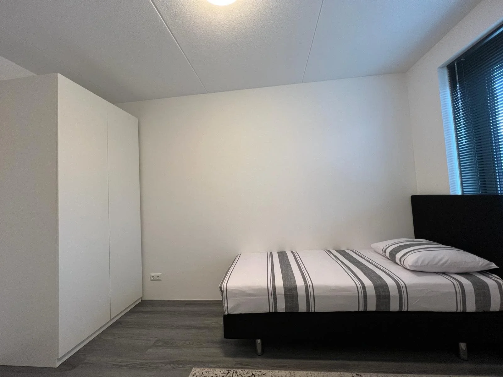 Foto van de Kamer gelegen aan de Meeuwenstraat in Hoofddorp
