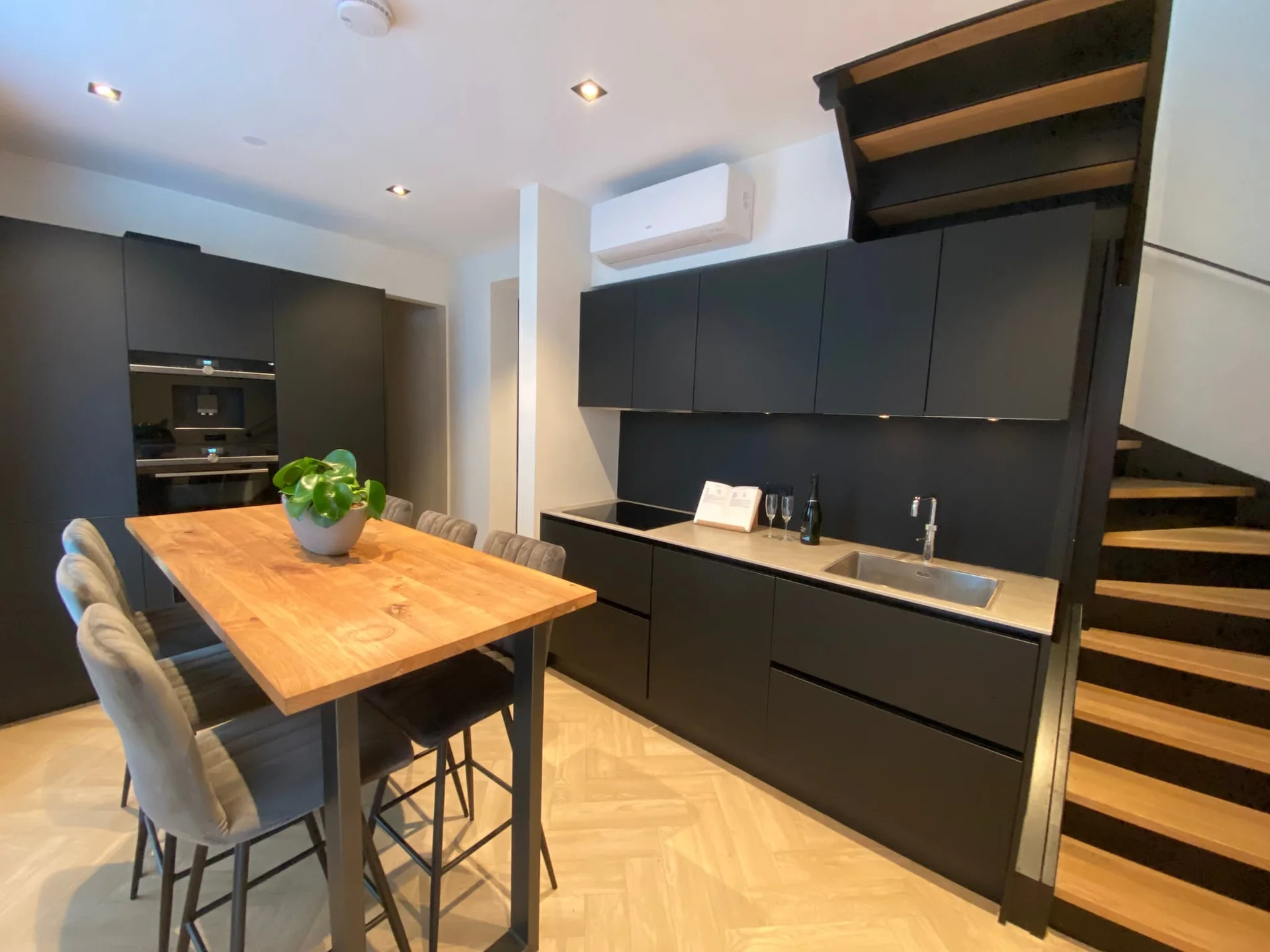 Foto van de Appartement gelegen aan de Van Boshuizenstraat in Amsterdam