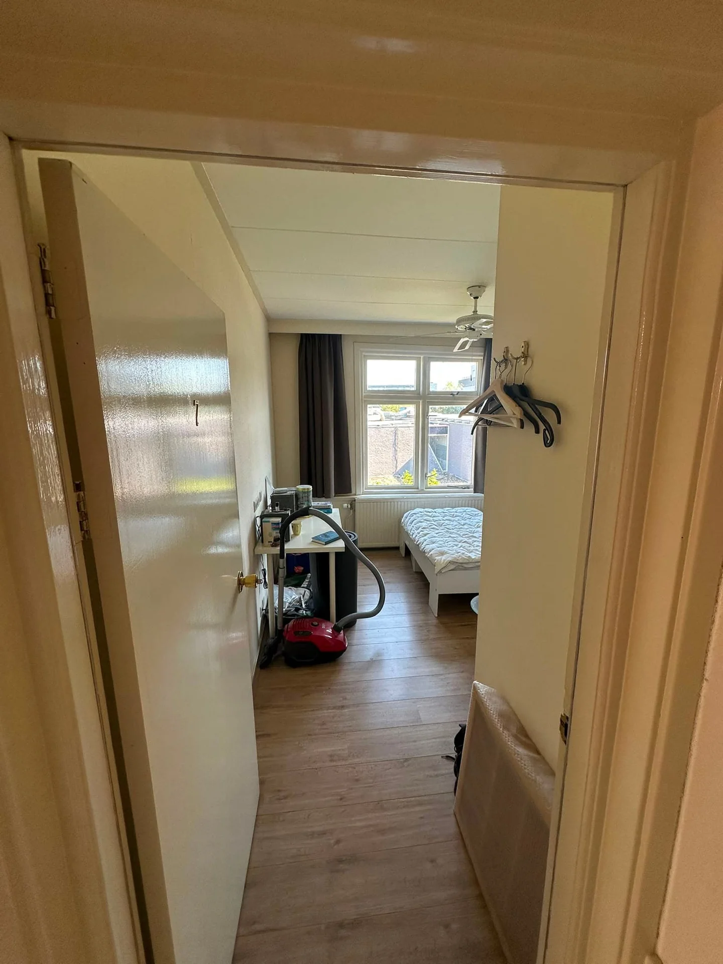 Foto van de Kamer gelegen aan de Hugo de Grootstraat in Delft