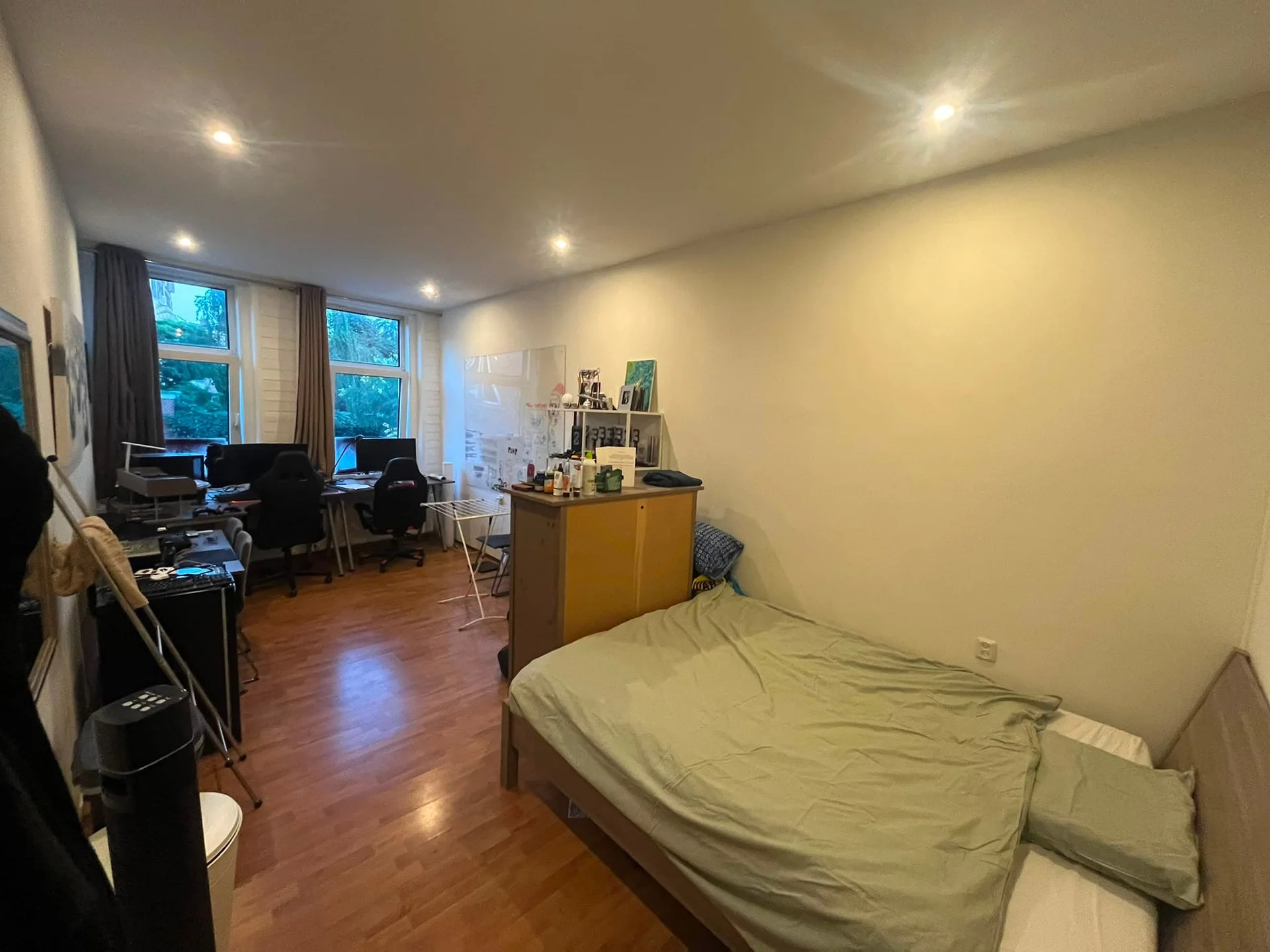 Foto van de Kamer gelegen aan de C.P.Tielestraat in Rotterdam