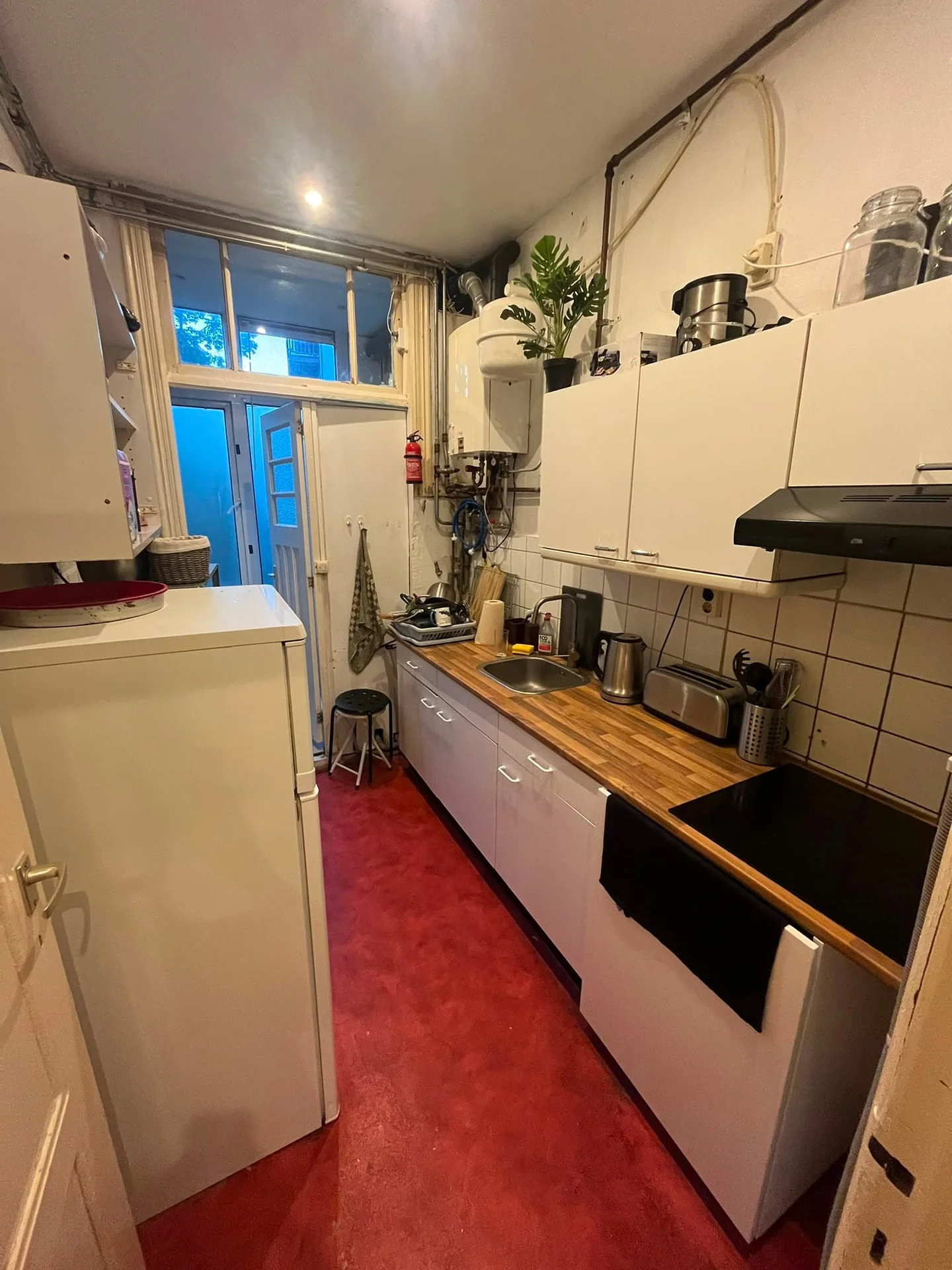 Foto van de Kamer gelegen aan de C.P.Tielestraat in Rotterdam