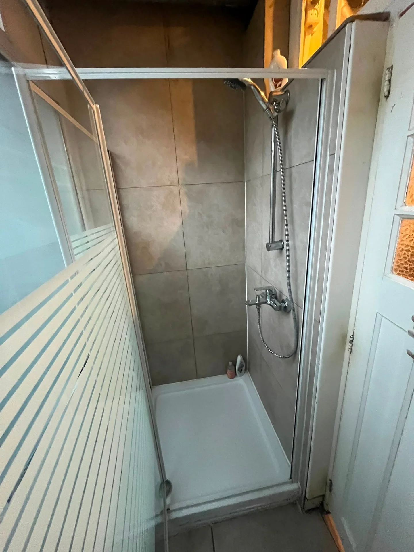 Foto van de Kamer gelegen aan de C.P.Tielestraat in Rotterdam
