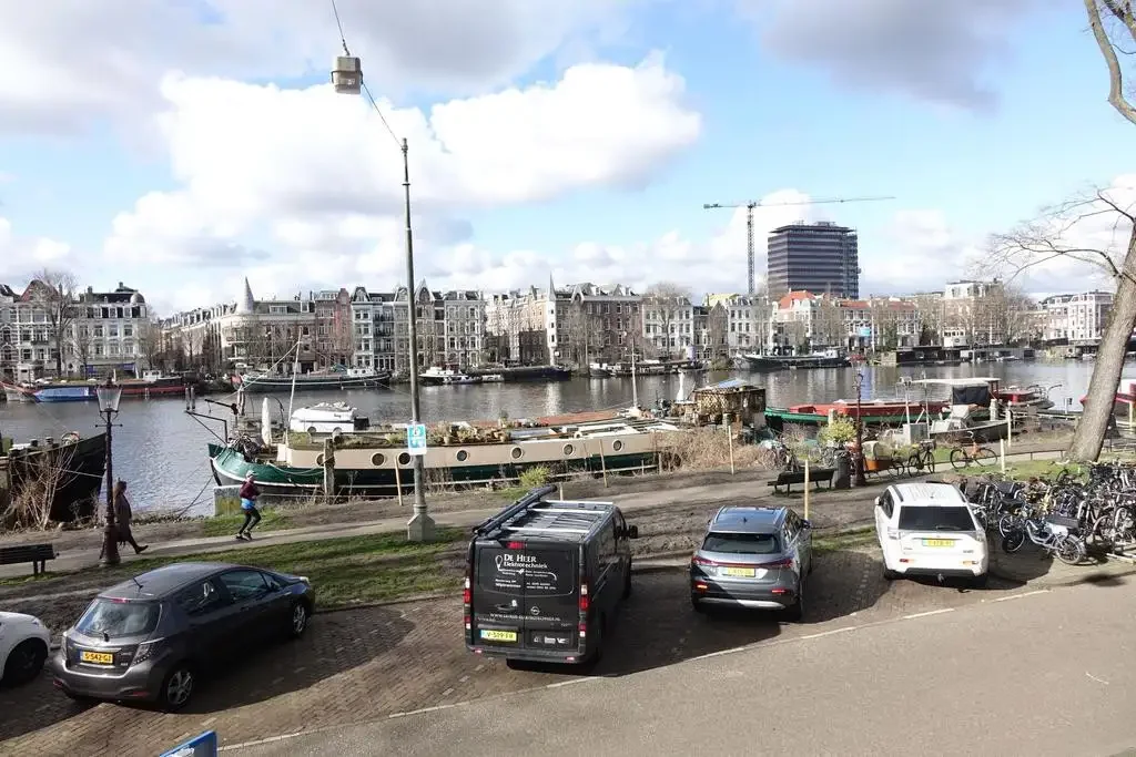Foto van de Appartement gelegen aan de Weesperzijde in Amsterdam