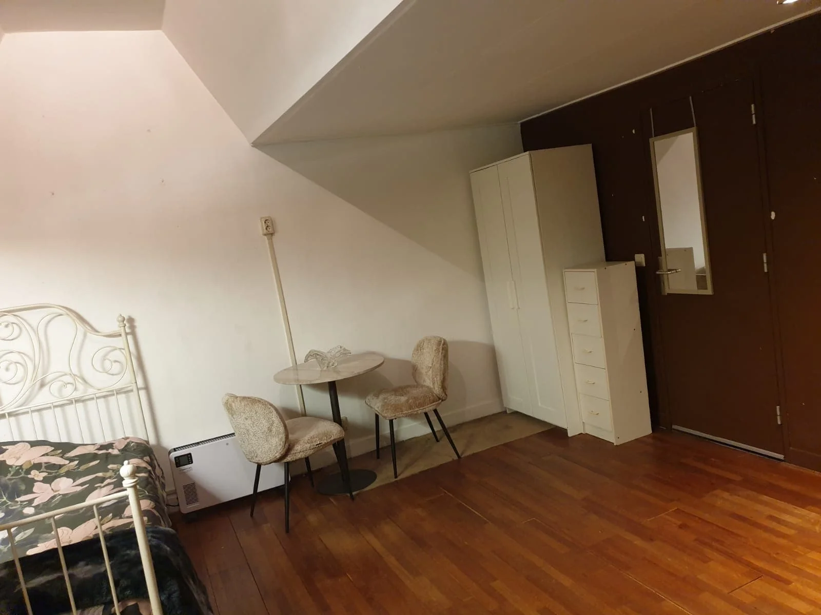 Foto van de Studio gelegen aan de Lutmastraat in Amsterdam