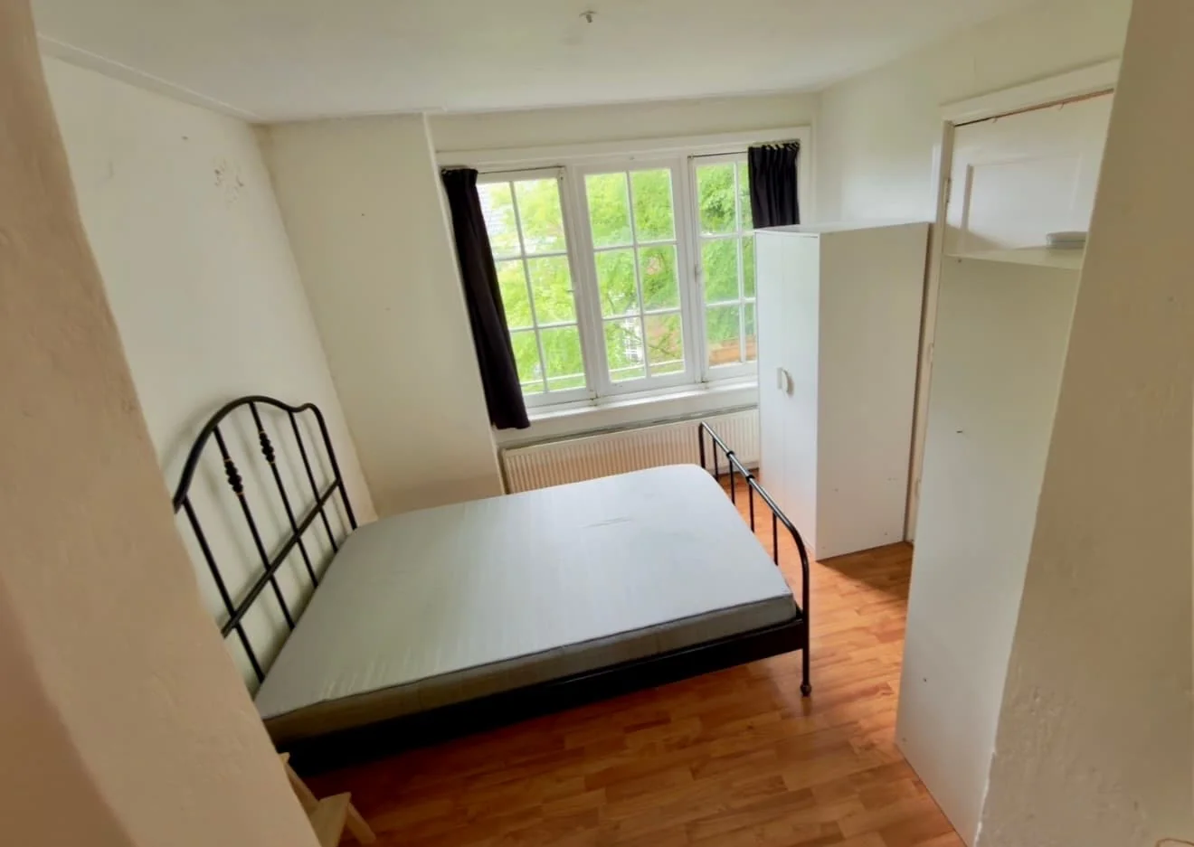 Foto van de Kamer gelegen aan de Speerstraat in Amsterdam