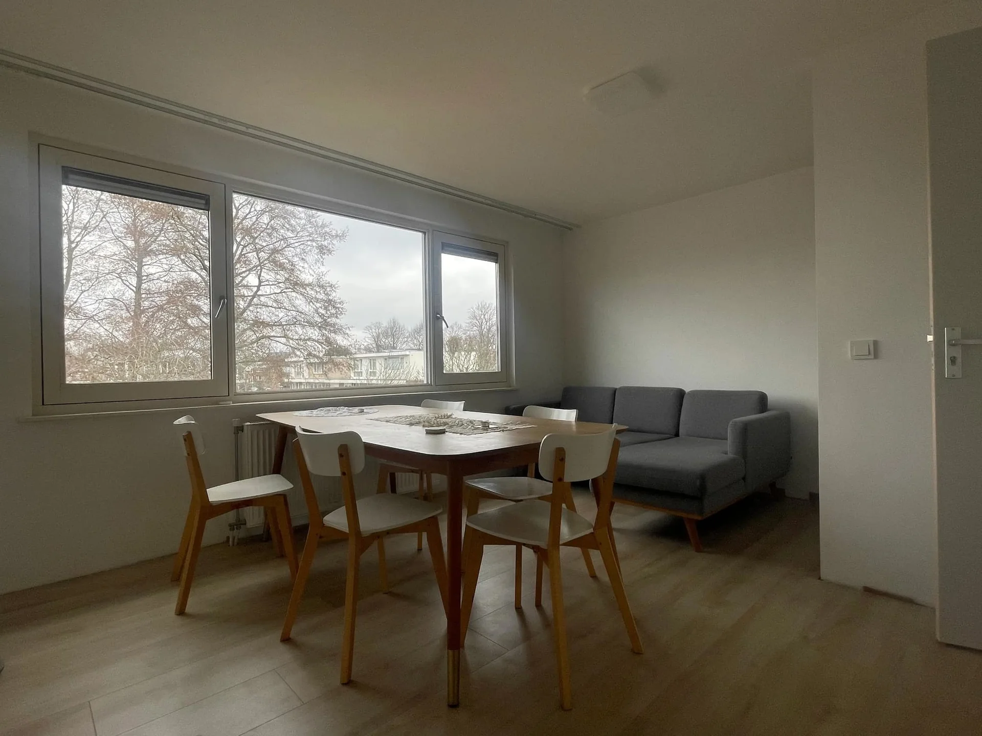 Foto van de Kamer gelegen aan de Alpert van Metzhof in Amsterdam