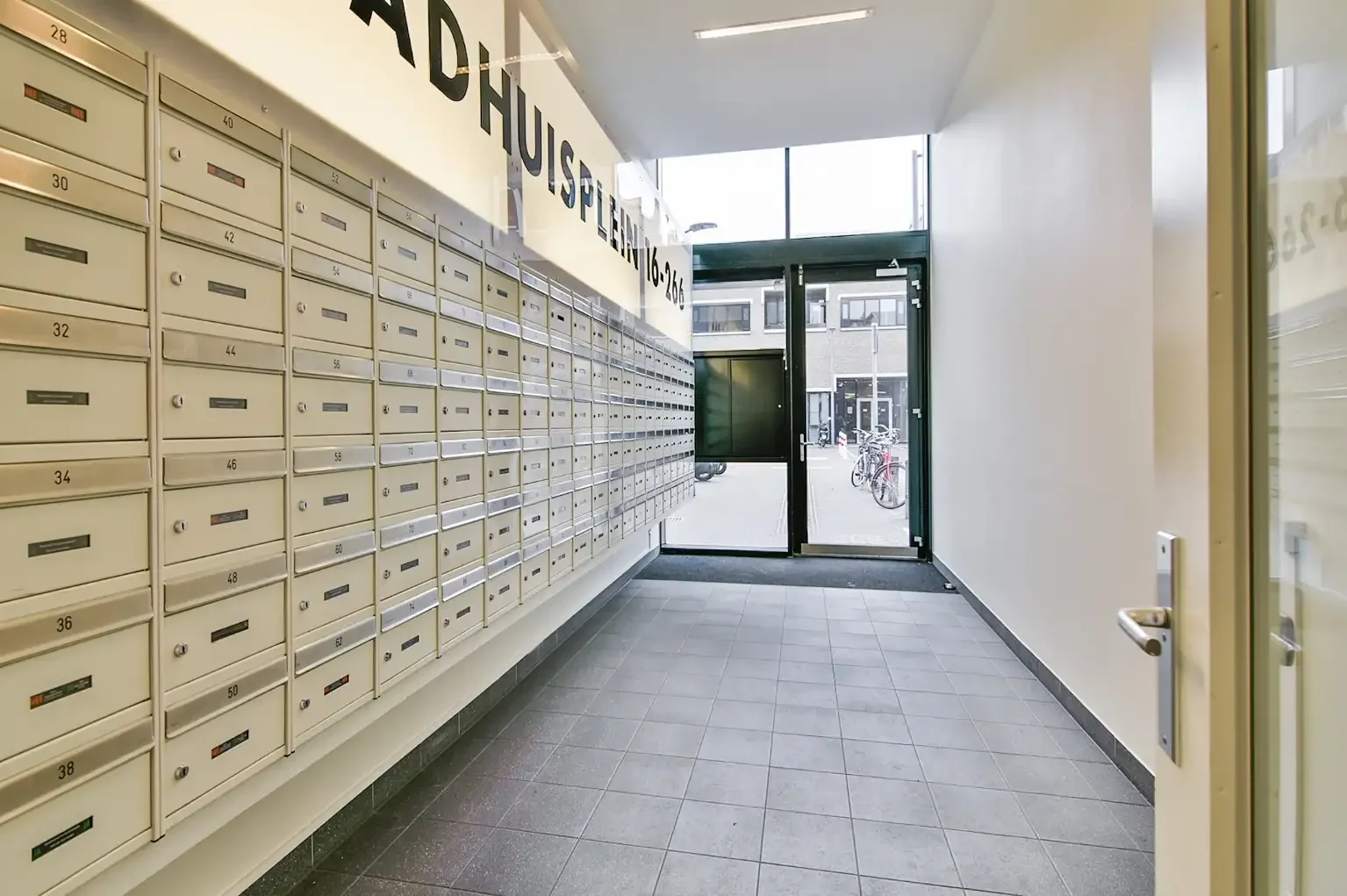 Foto van de Appartement gelegen aan de Raadhuisplein in Hoofddorp