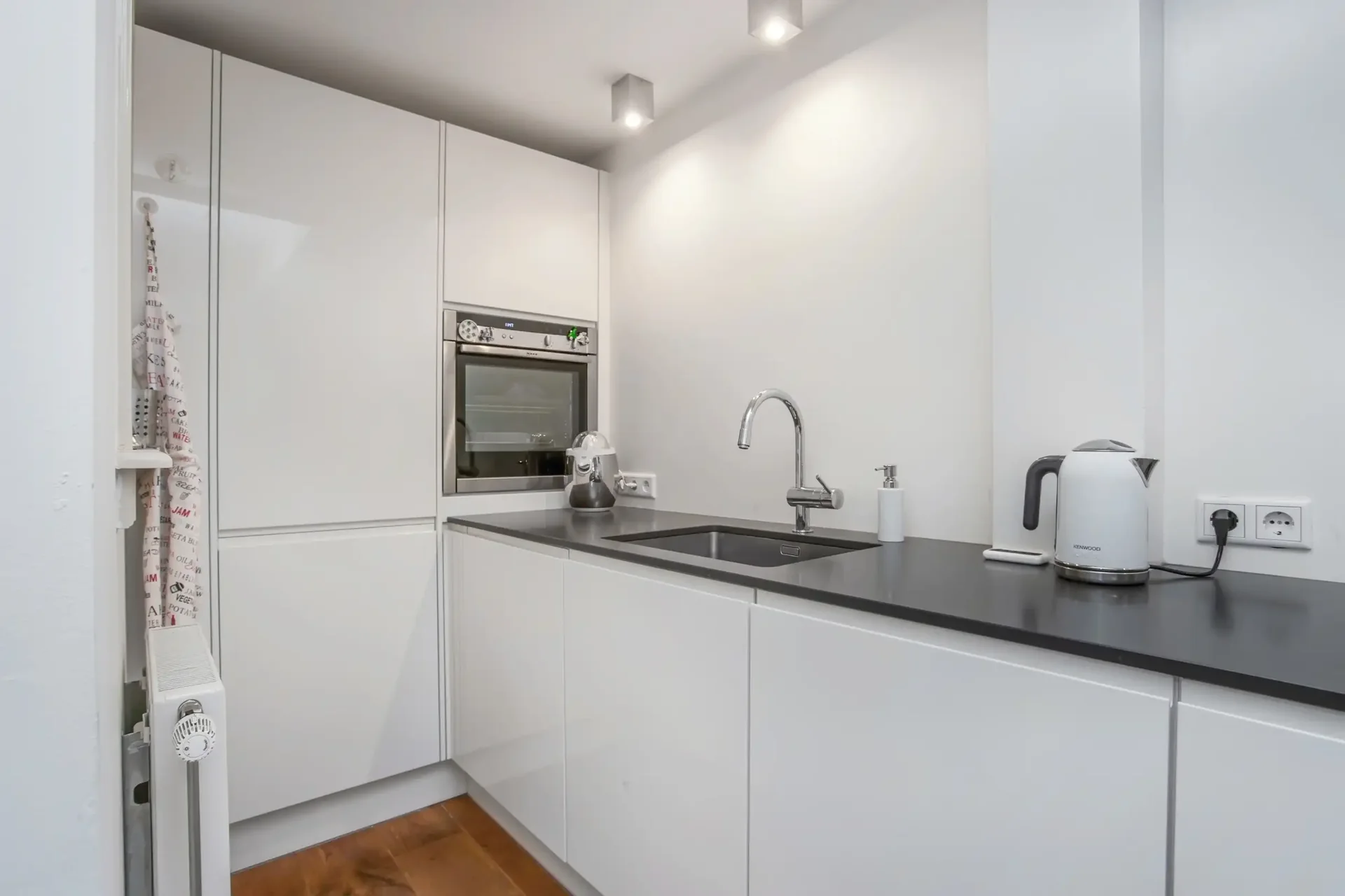Foto van de Appartement gelegen aan de Oudezijds Voorburgwal in Amsterdam