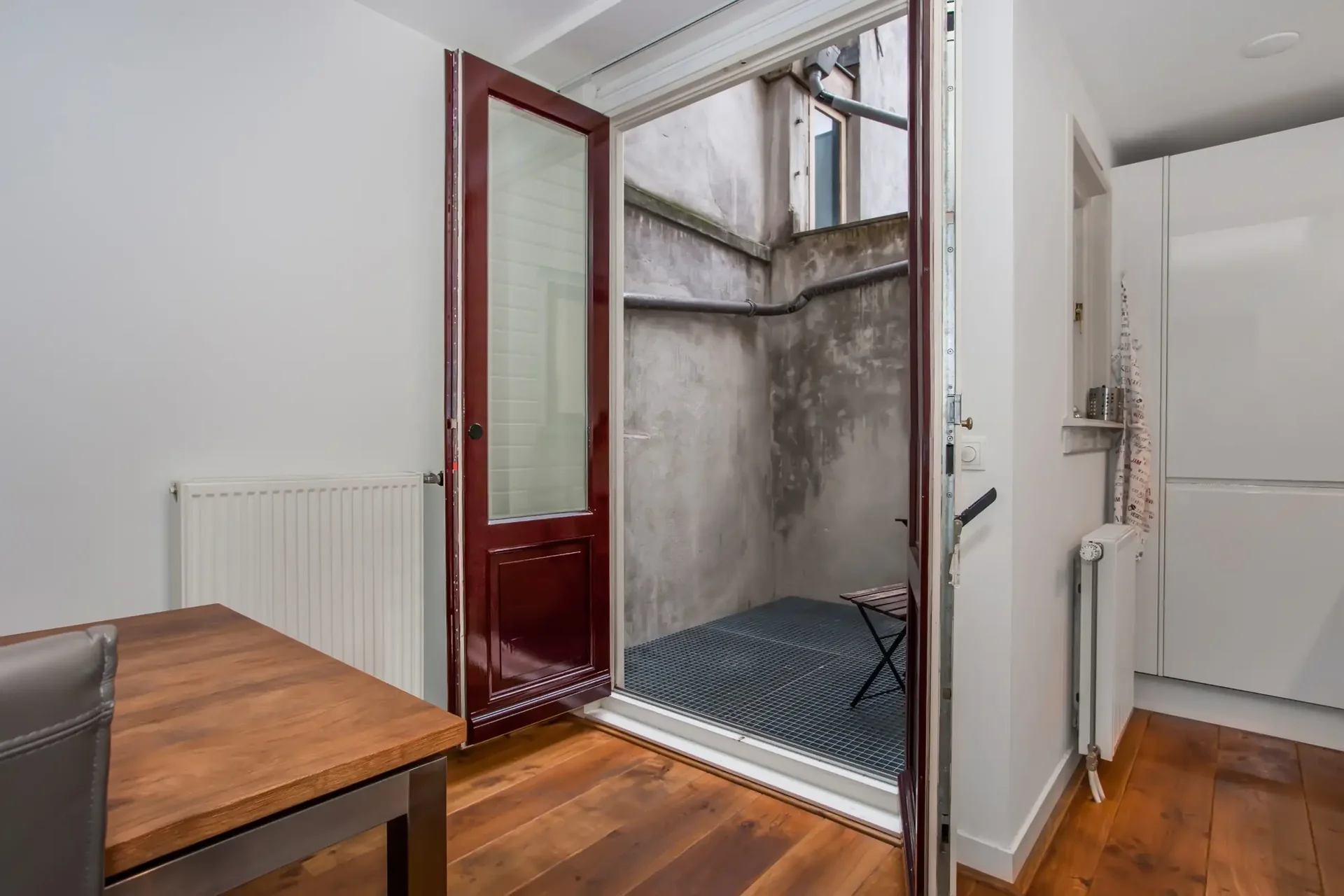 Foto van de Appartement gelegen aan de Oudezijds Voorburgwal in Amsterdam