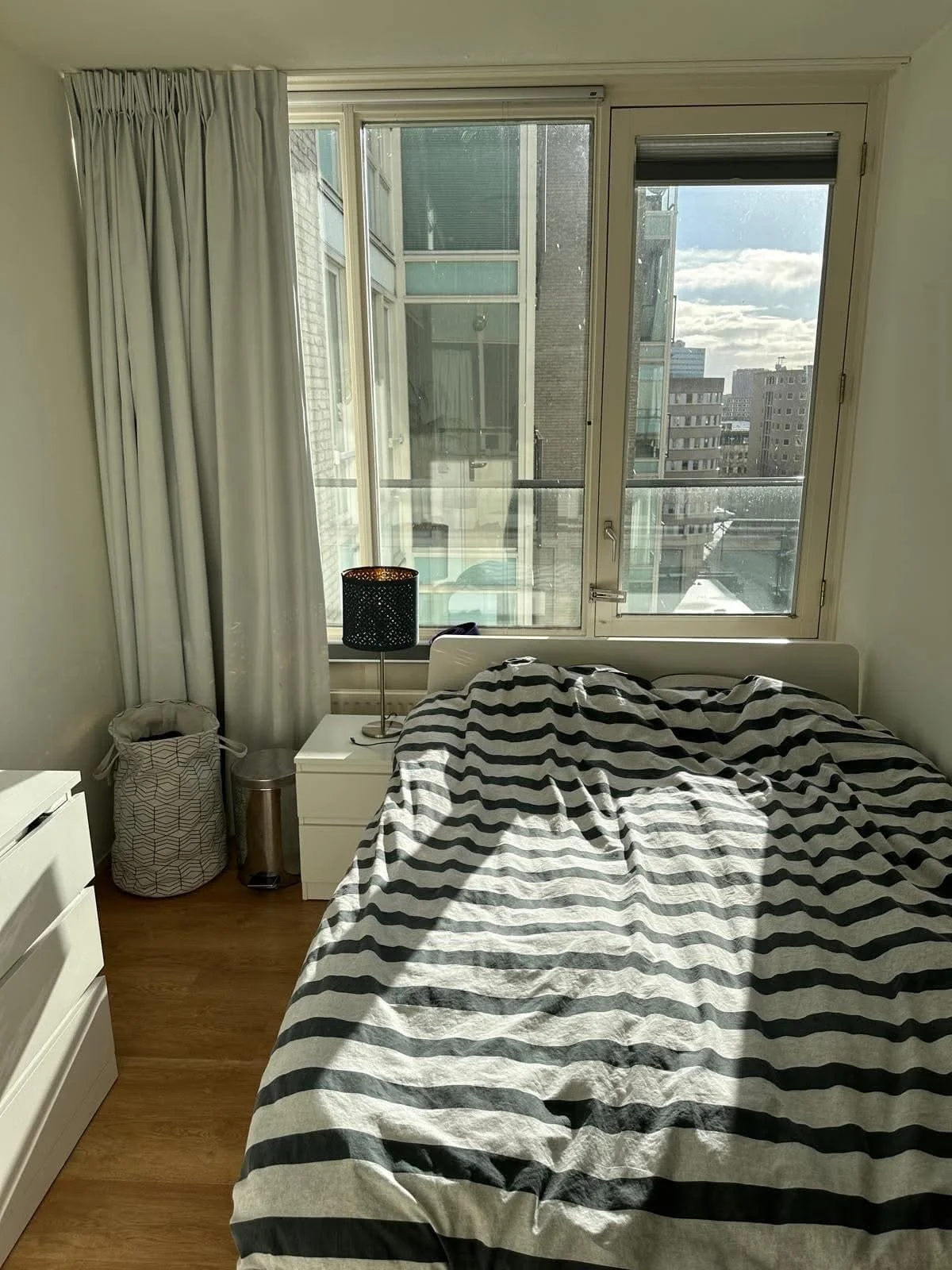 Foto van de Kamer gelegen aan de Omval in Amsterdam