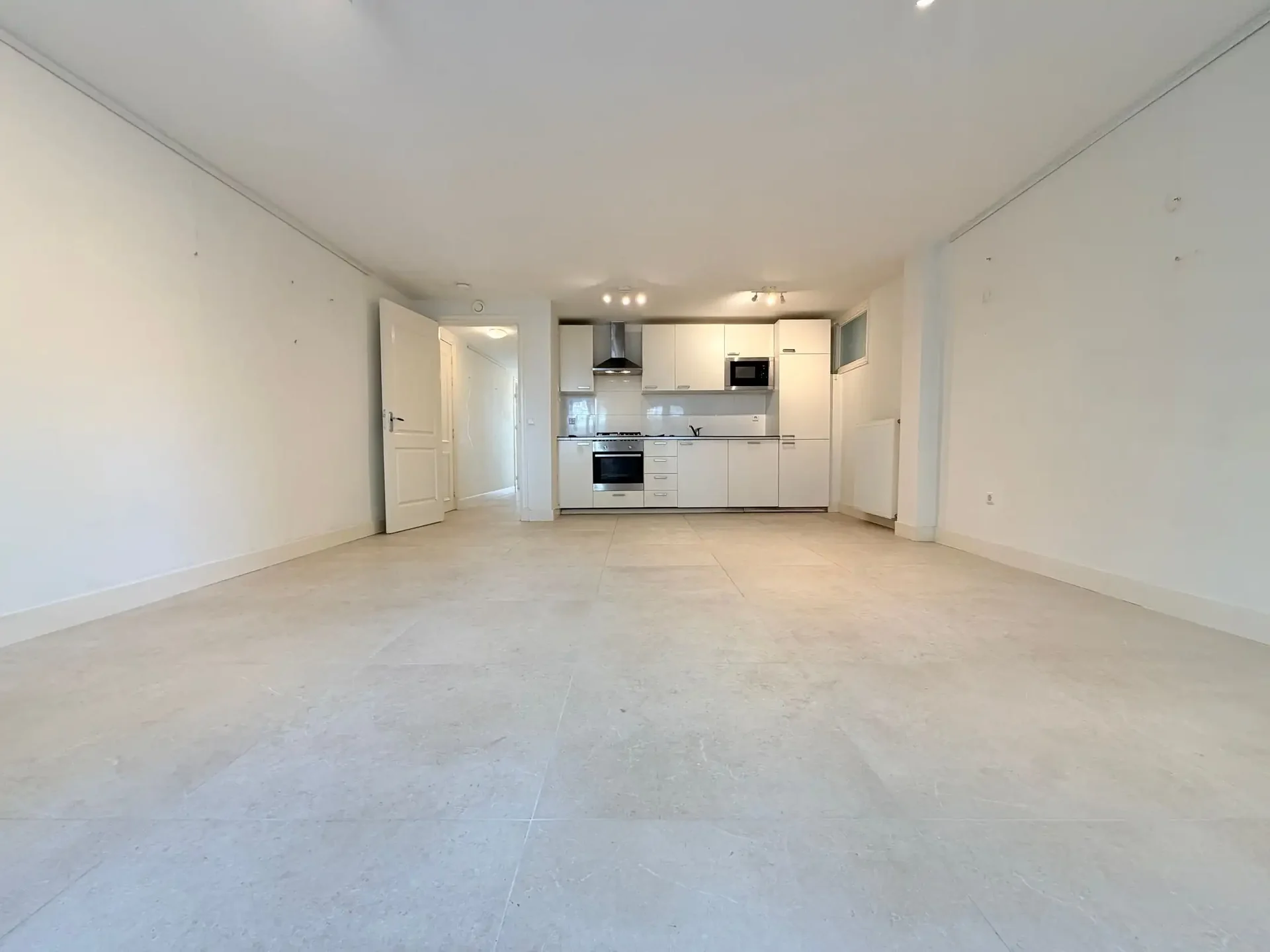 Foto van de Appartement gelegen aan de 's-Gravendijkwal in Rotterdam