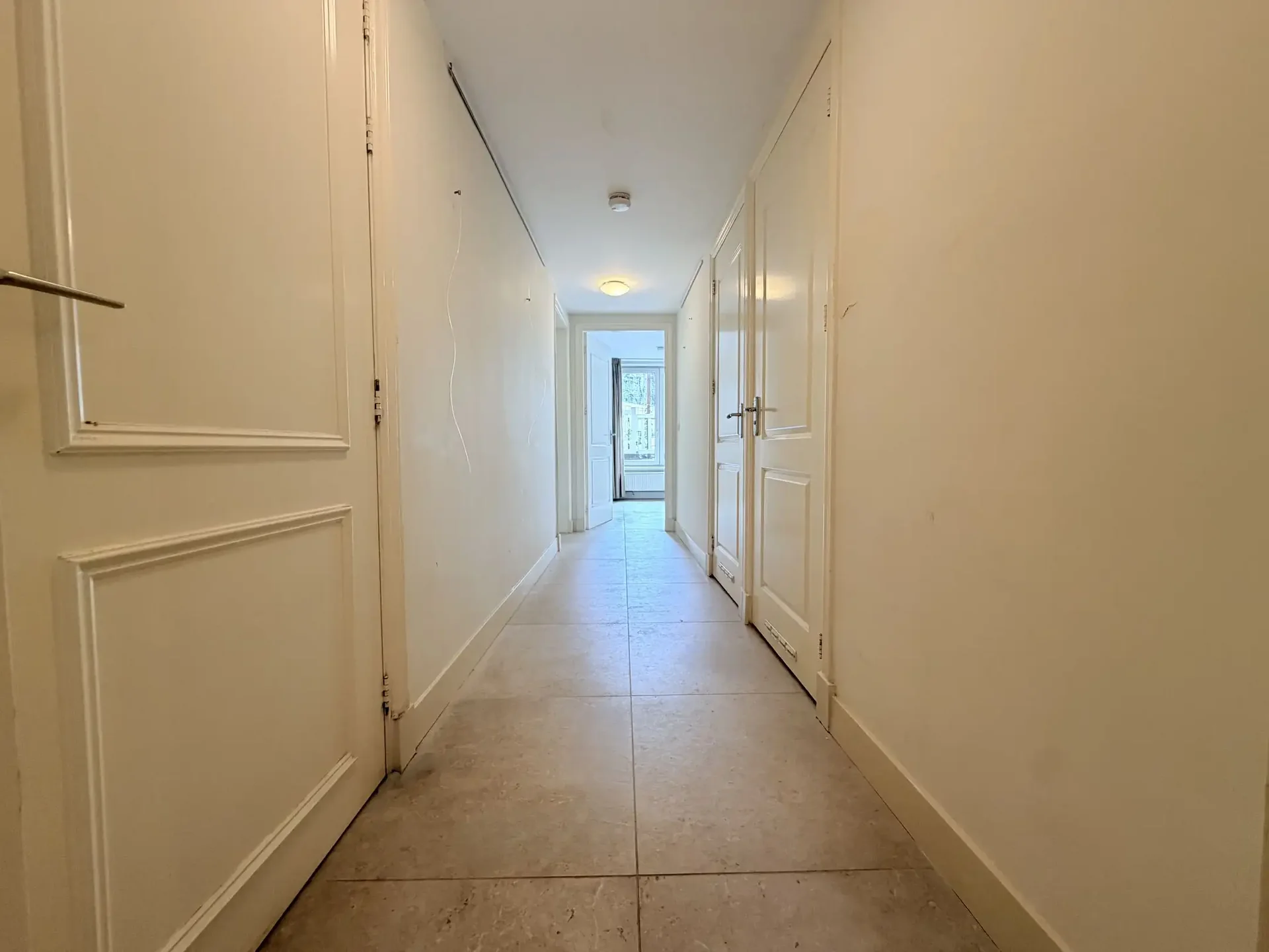 Foto van de Appartement gelegen aan de 's-Gravendijkwal in Rotterdam