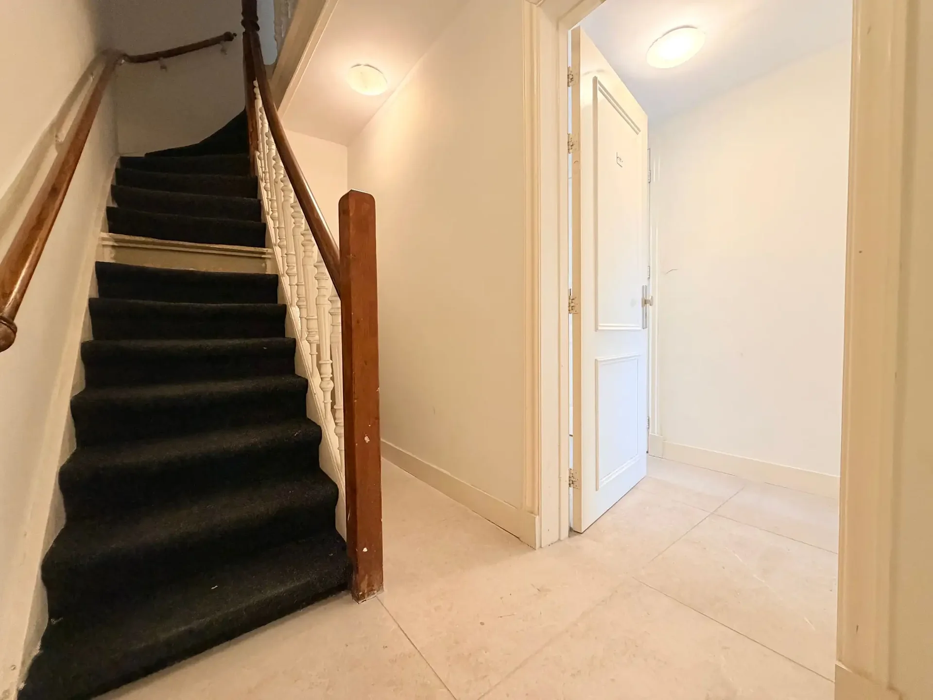 Foto van de Appartement gelegen aan de 's-Gravendijkwal in Rotterdam