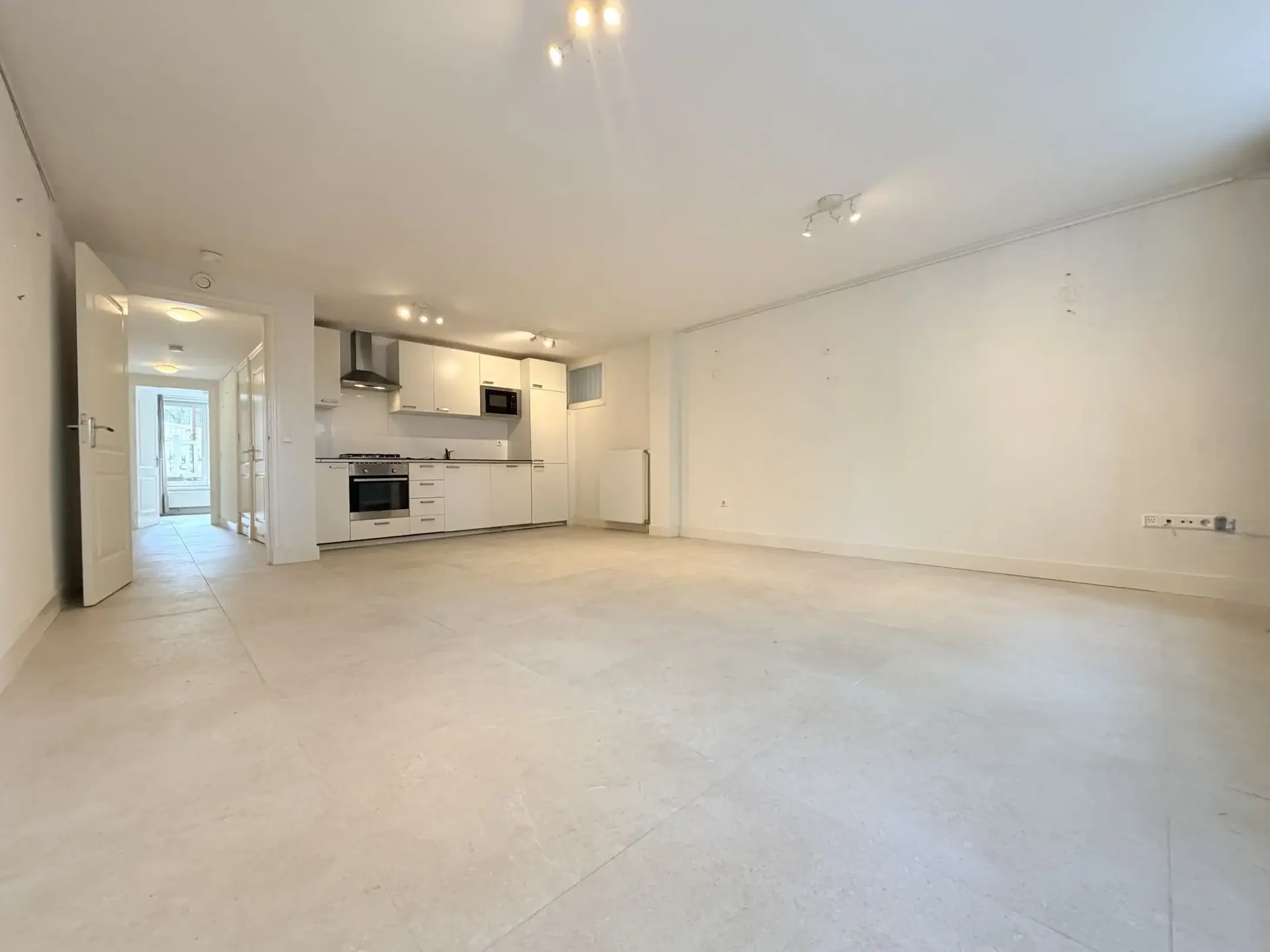 Foto van de Appartement gelegen aan de 's-Gravendijkwal in Rotterdam