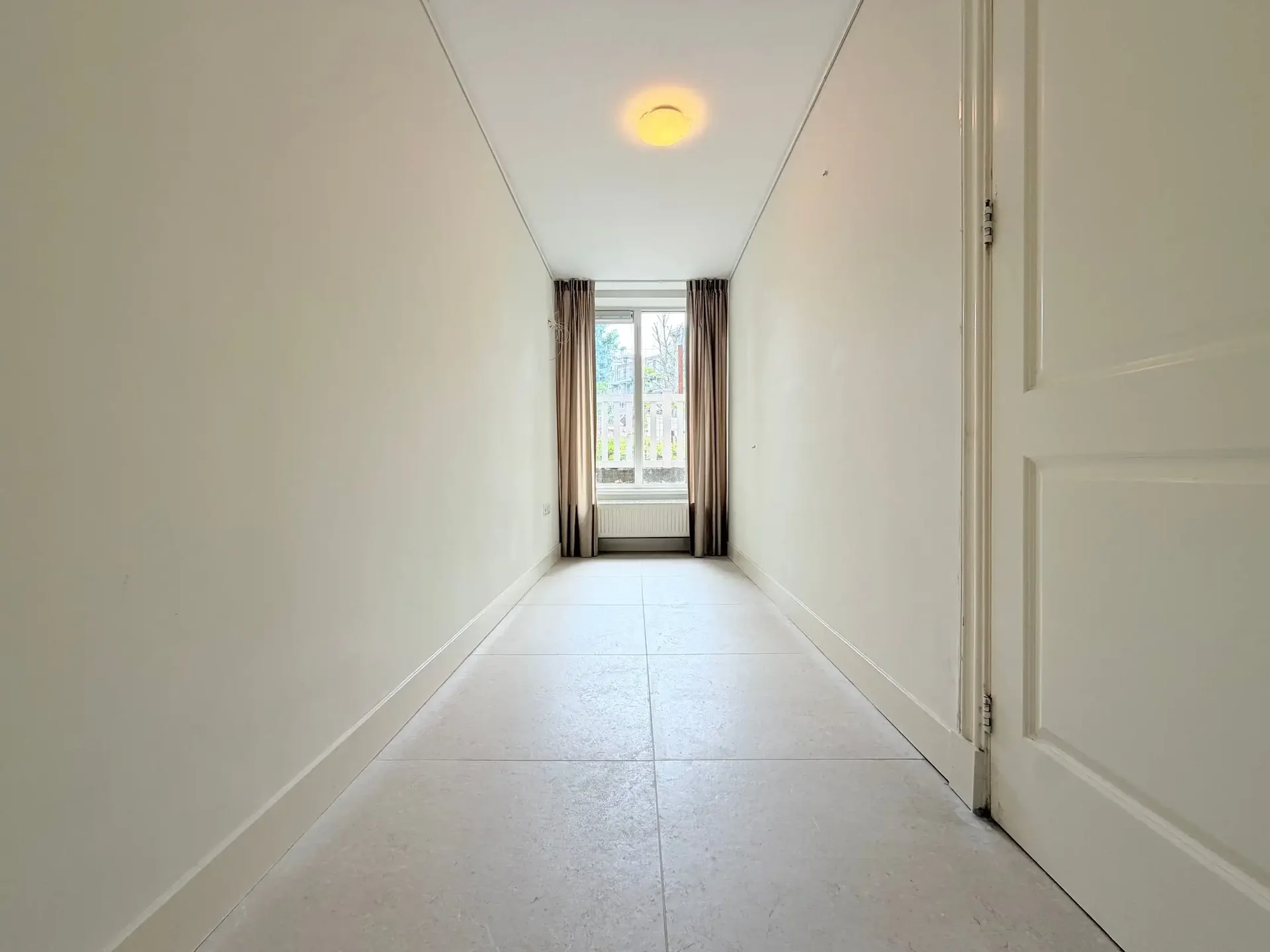 Foto van de Appartement gelegen aan de 's-Gravendijkwal in Rotterdam