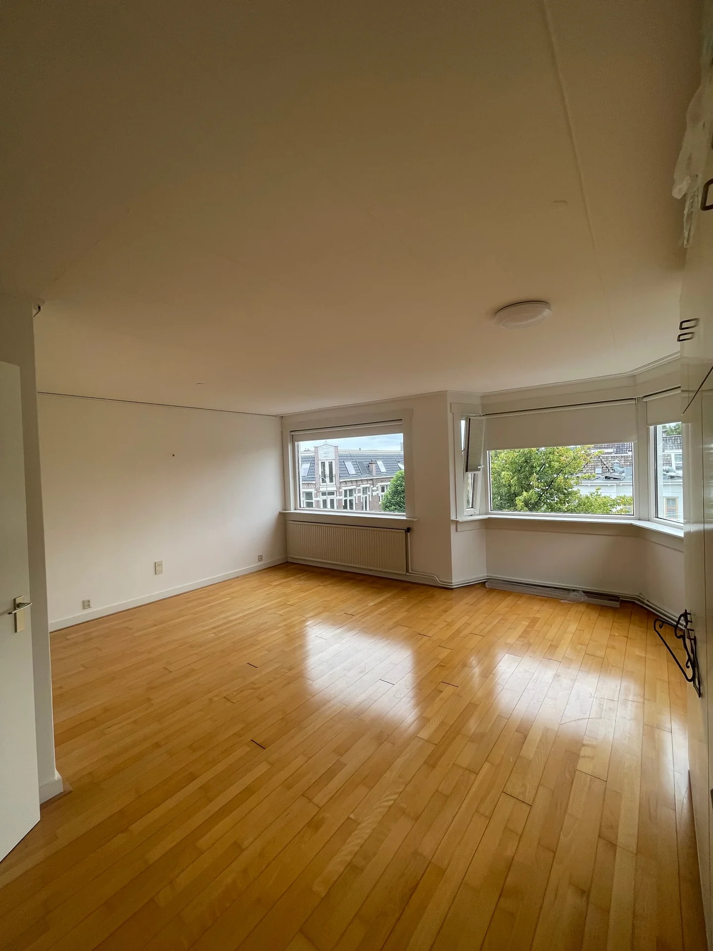 Foto van de Kamer gelegen aan de Verlengde Hereweg in Groningen