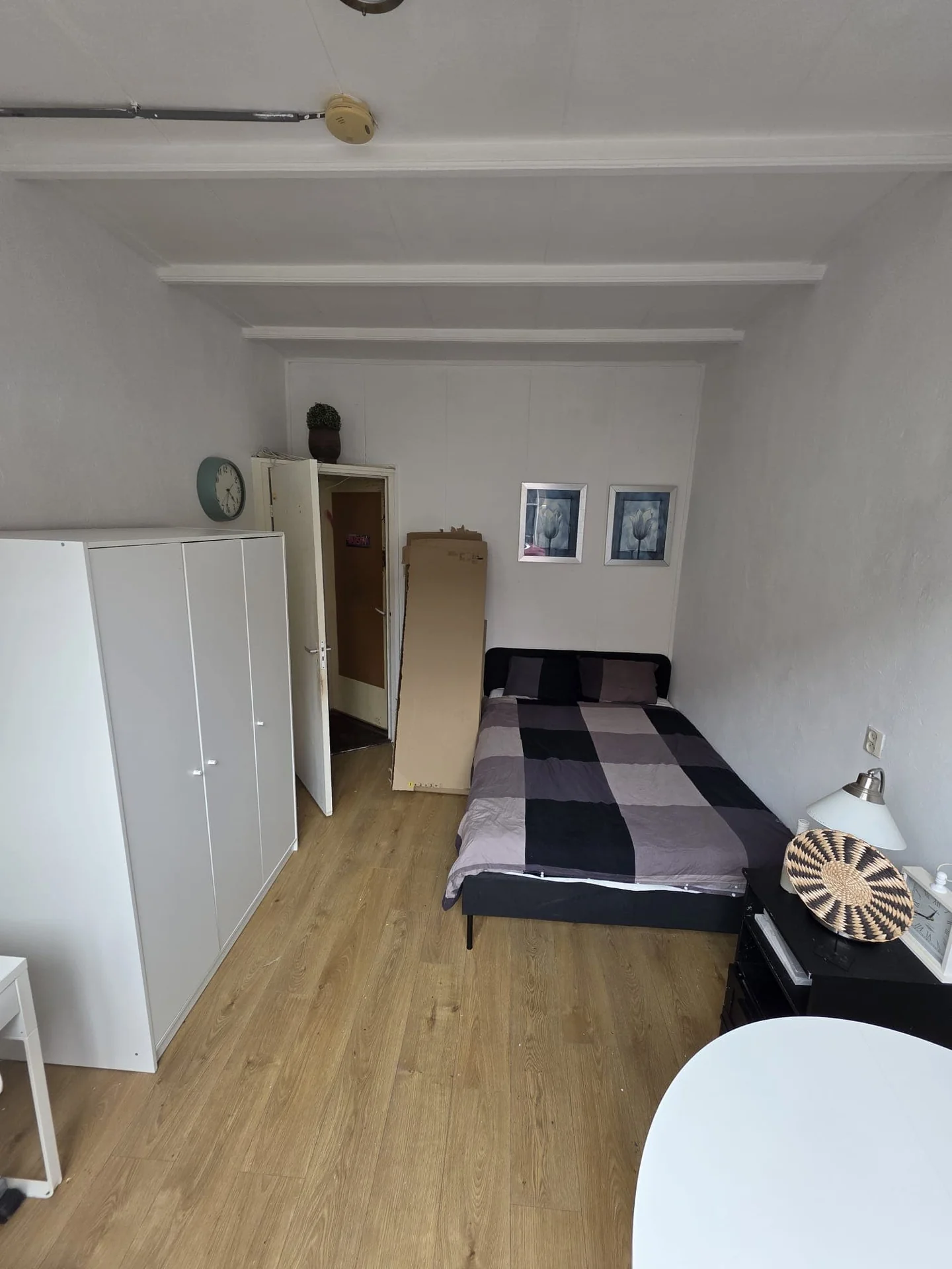 Foto van de Kamer gelegen aan de Van Lennepstraat in Utrecht