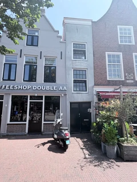 Foto van de Kamer gelegen aan de Nieuwe Beestenmarkt in Leiden