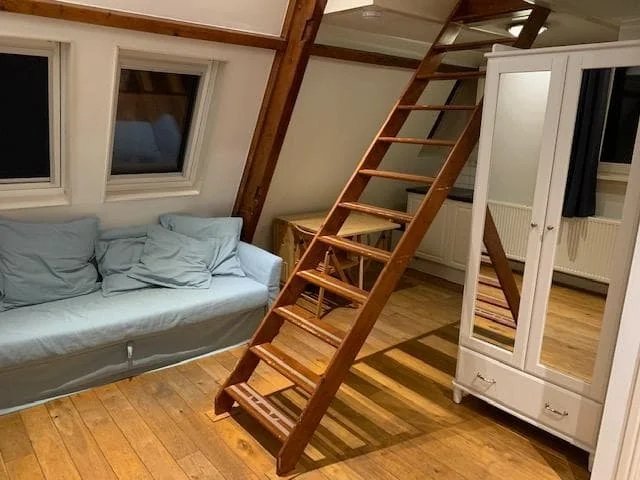 Foto van de Studio gelegen aan de Marnixstraat in Amsterdam