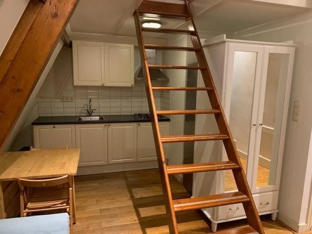 Foto van de Studio gelegen aan de Marnixstraat in Amsterdam