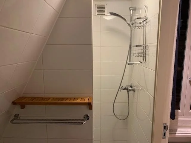 Foto van de Studio gelegen aan de Marnixstraat in Amsterdam