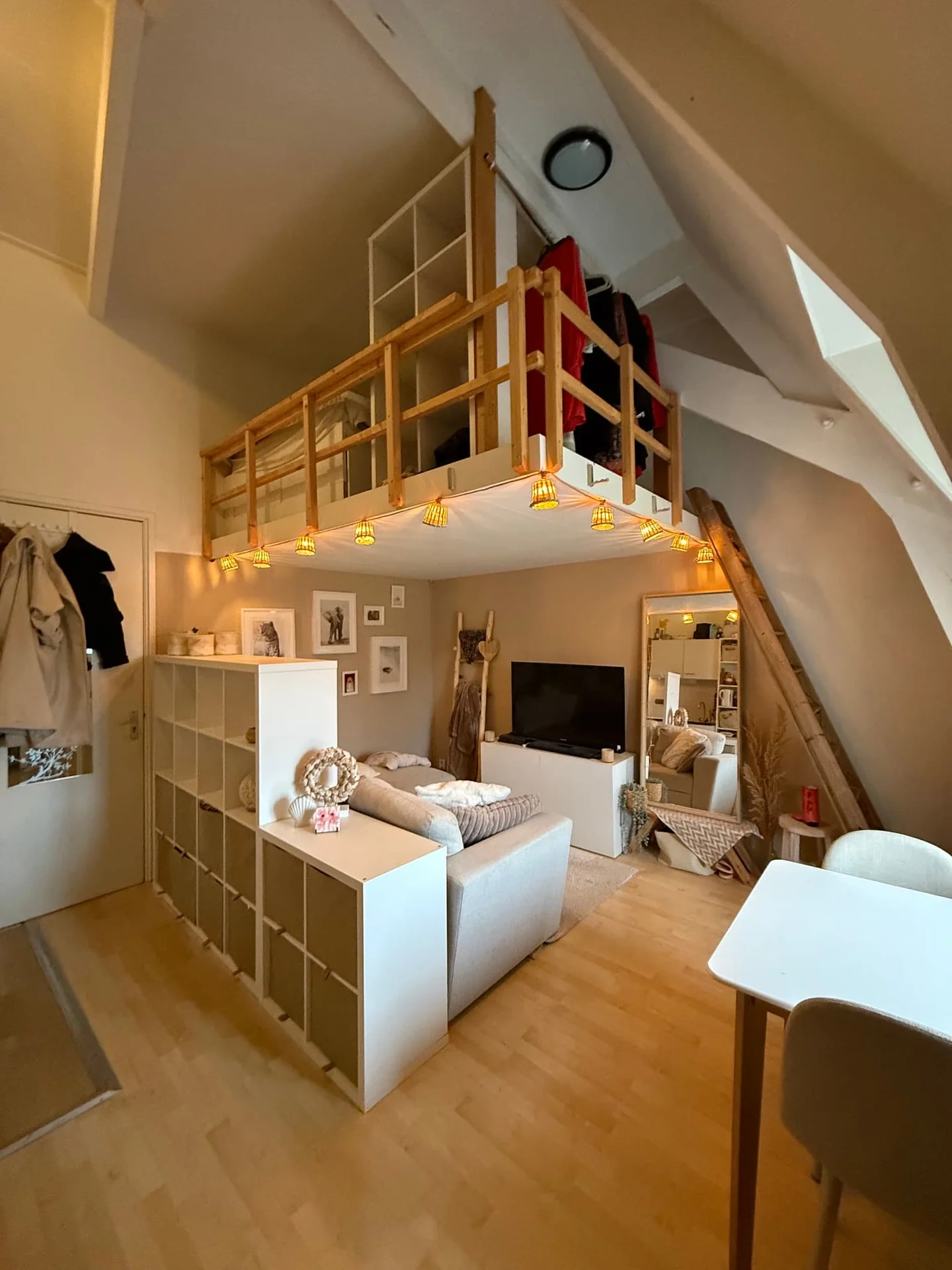 Foto van de Kamer gelegen aan de Gedempte Zuiderdiep in Groningen