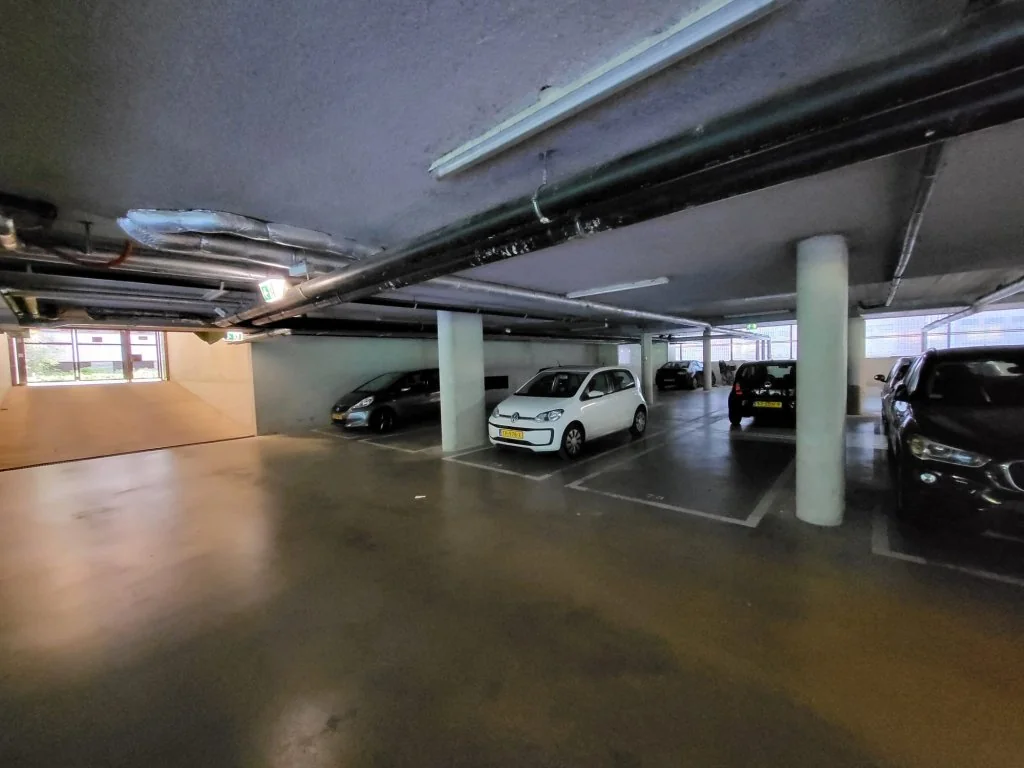 Foto van de Appartement gelegen aan de Ottho Heldringstraat in Amsterdam
