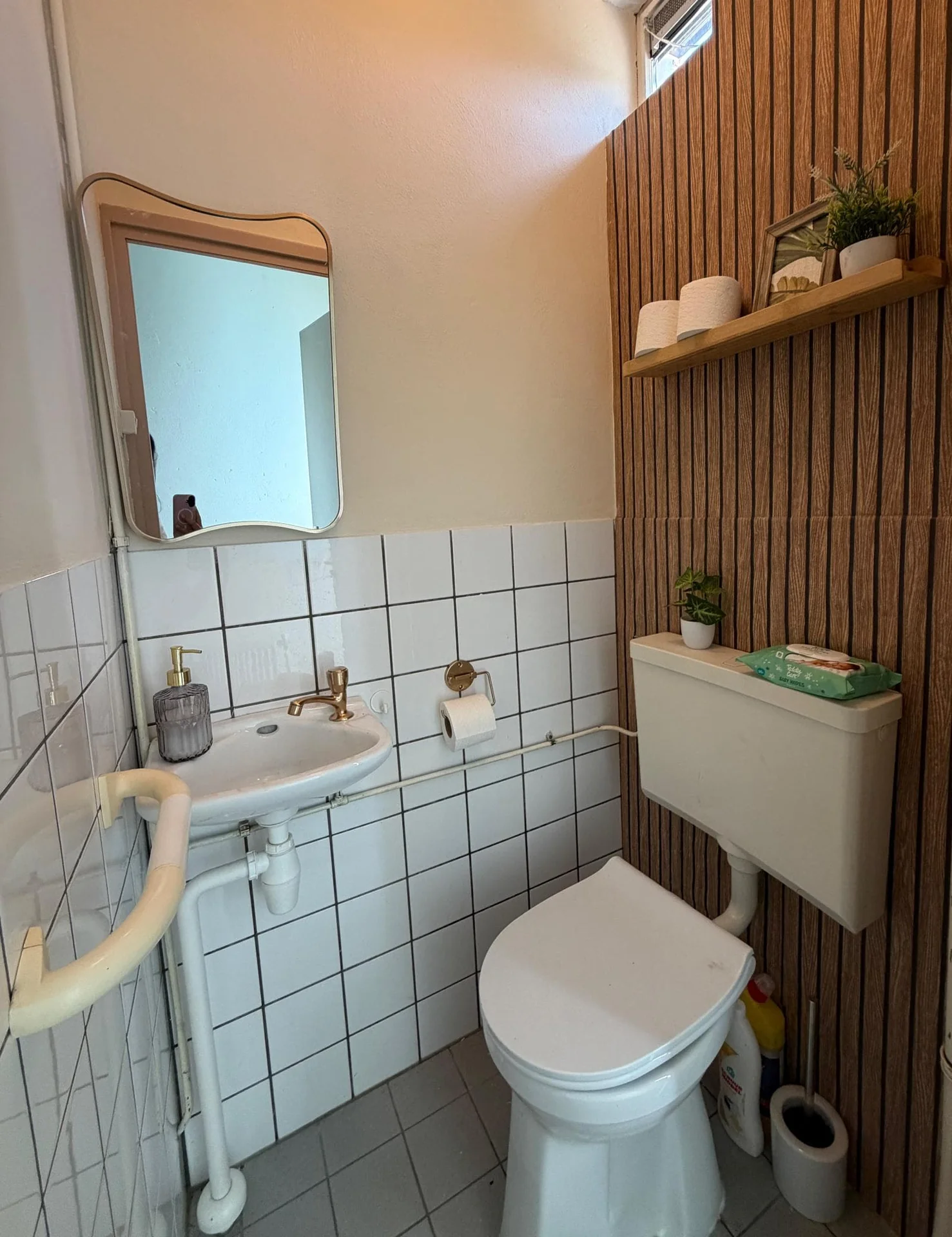 Foto van de Kamer gelegen aan de Colijnlaan in Uithoorn