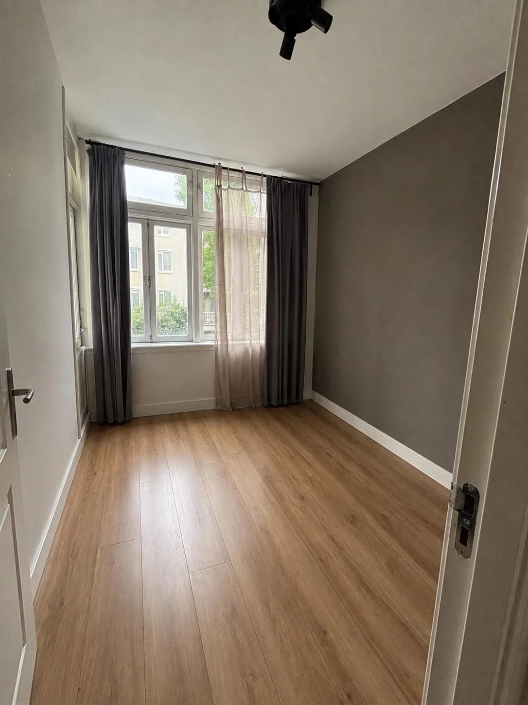 Foto van de Kamer gelegen aan de Kuipersstraat in Amsterdam