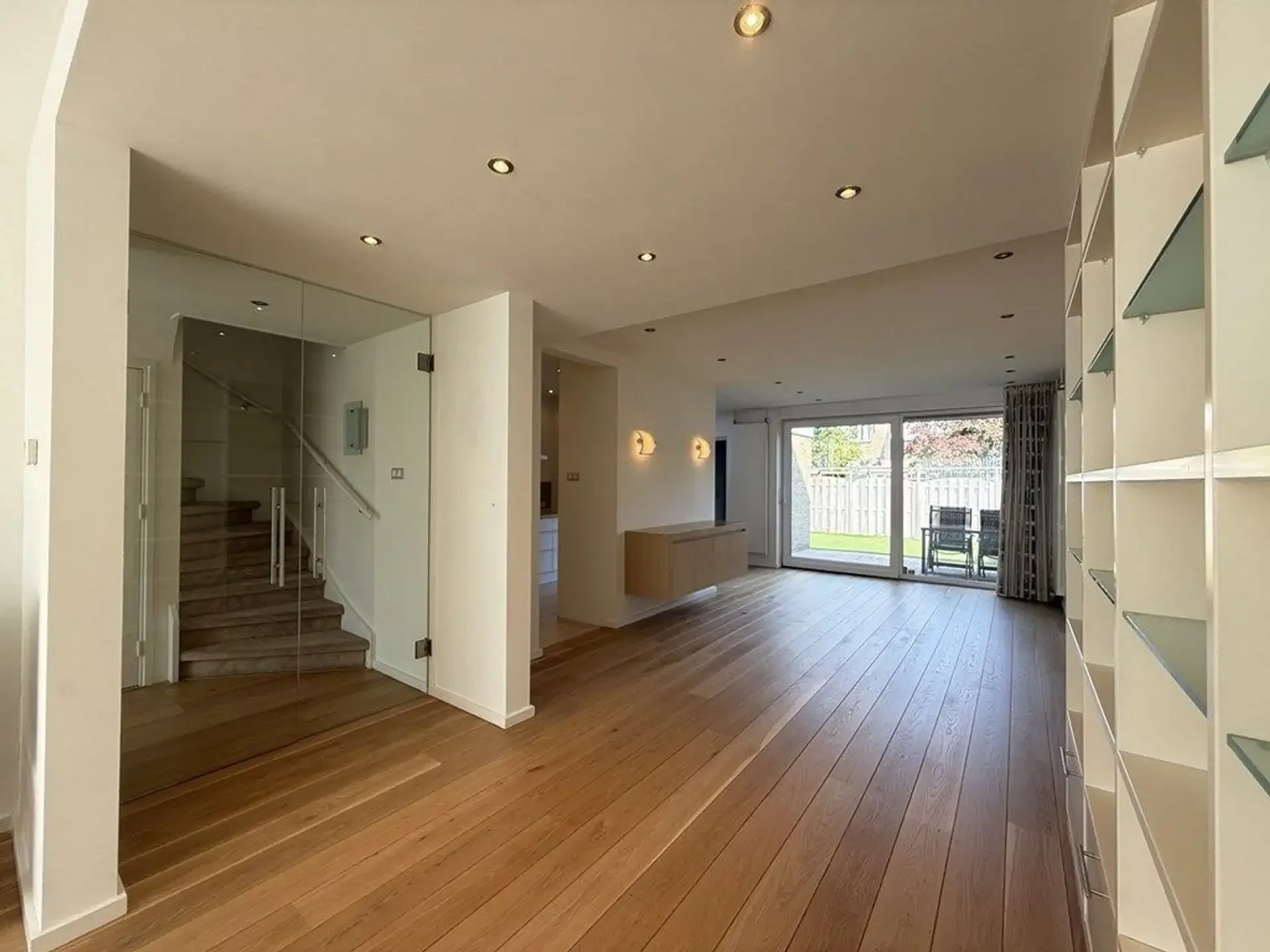 Foto van de Appartement gelegen aan de Vijverhoef in Amsterdam