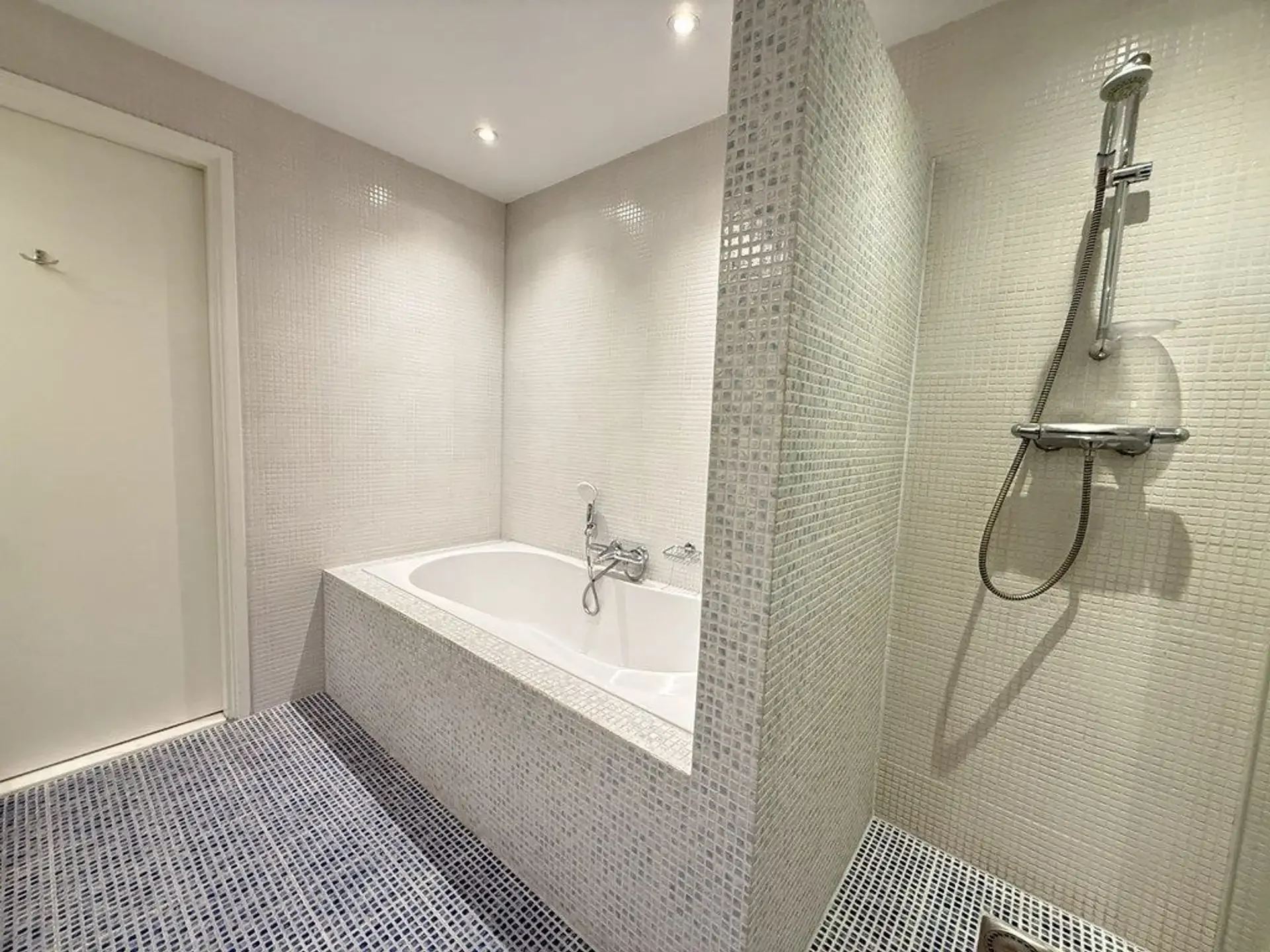 Foto van de Appartement gelegen aan de Vijverhoef in Amsterdam