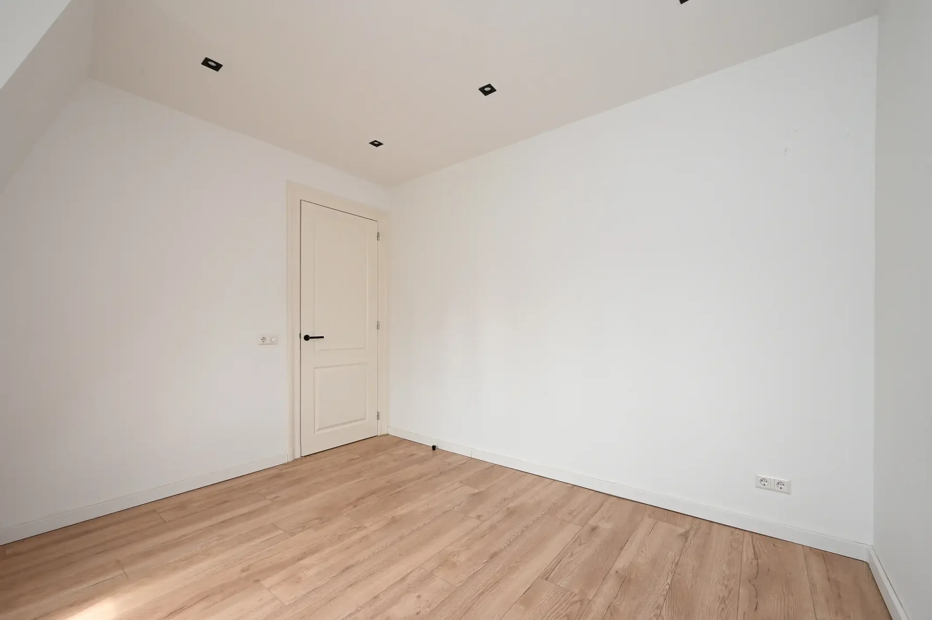 Foto van de Appartement gelegen aan de Hoevestraat in Rotterdam