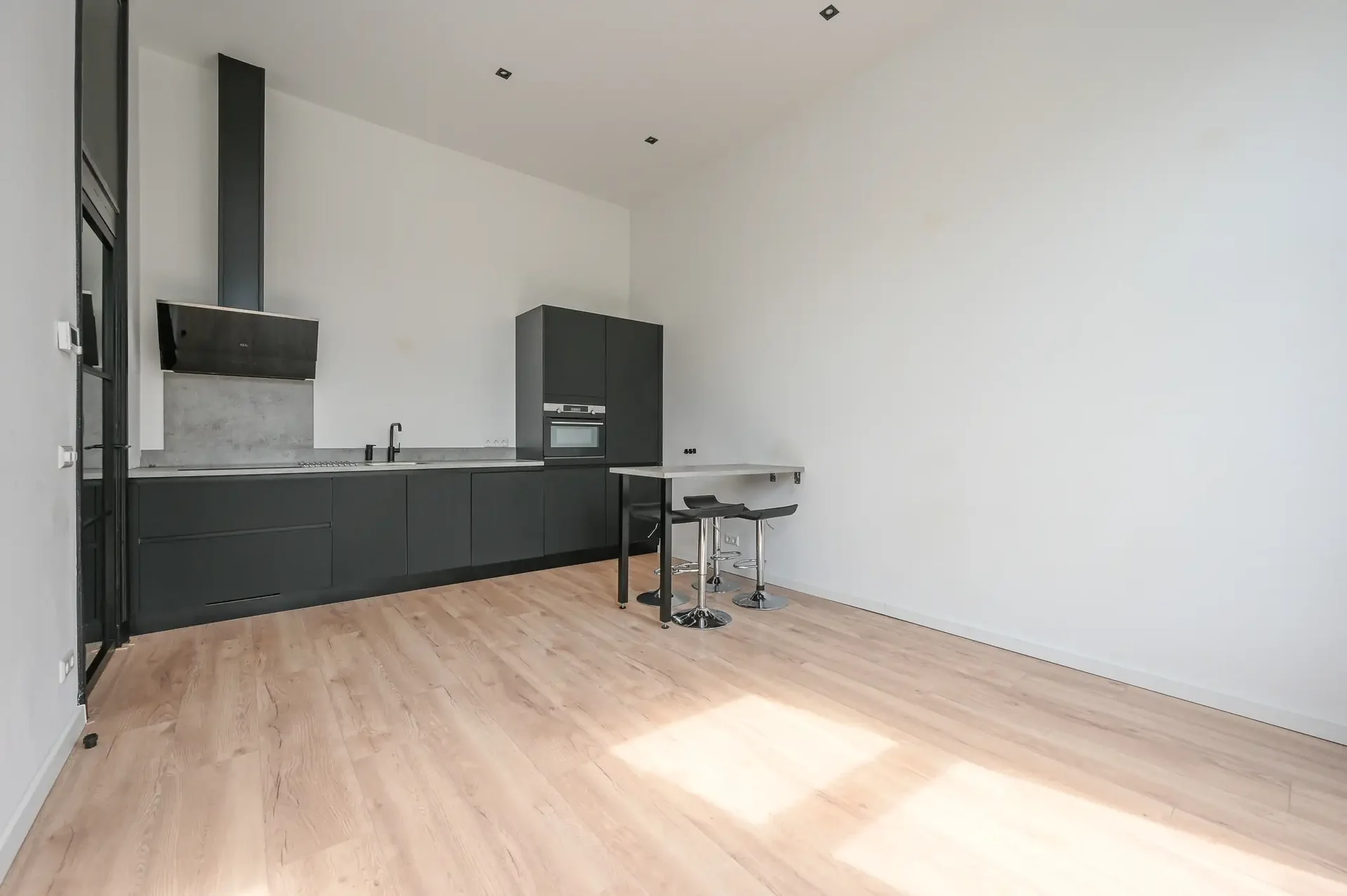Foto van de Appartement gelegen aan de Hoevestraat in Rotterdam