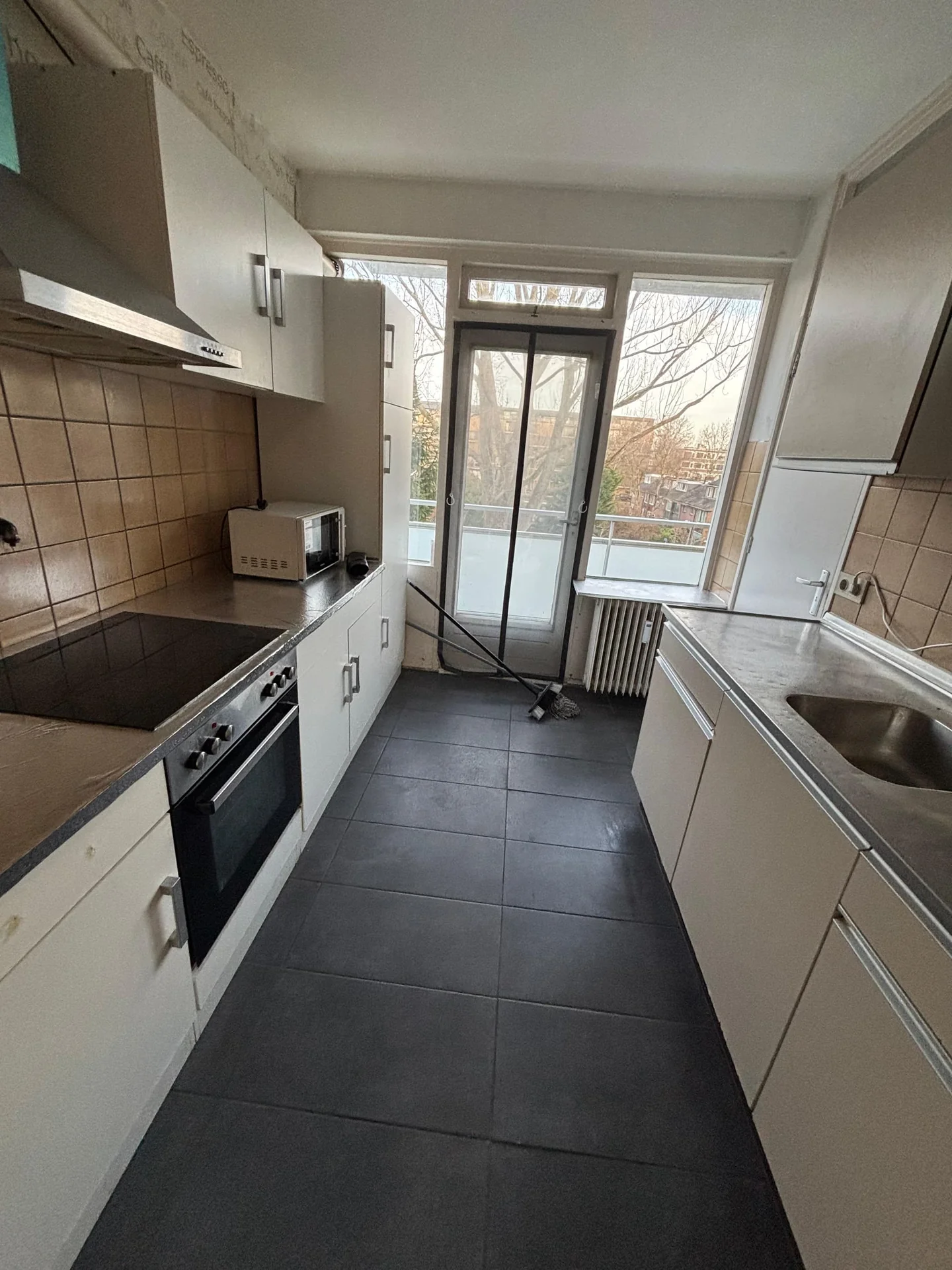 Foto van de Kamer gelegen aan de Van der Helmstraat in Rotterdam