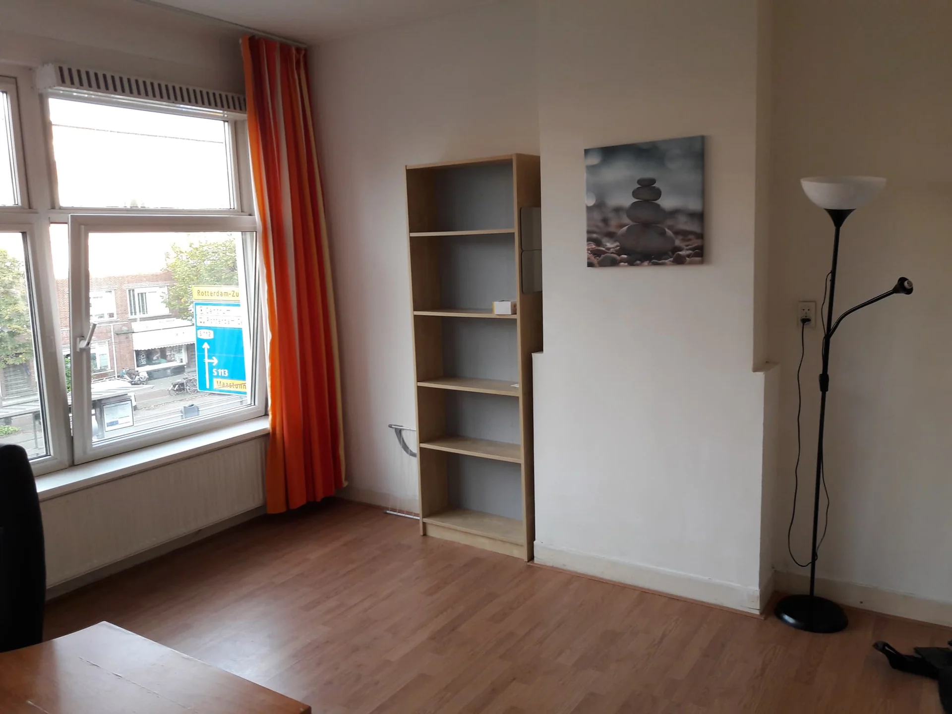 Foto van de Kamer gelegen aan de Schieweg in Rotterdam