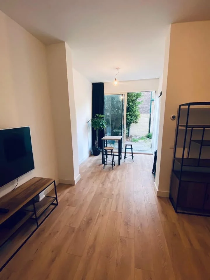 Foto van de Studio gelegen aan de Frans Bekkerstraat in Rotterdam