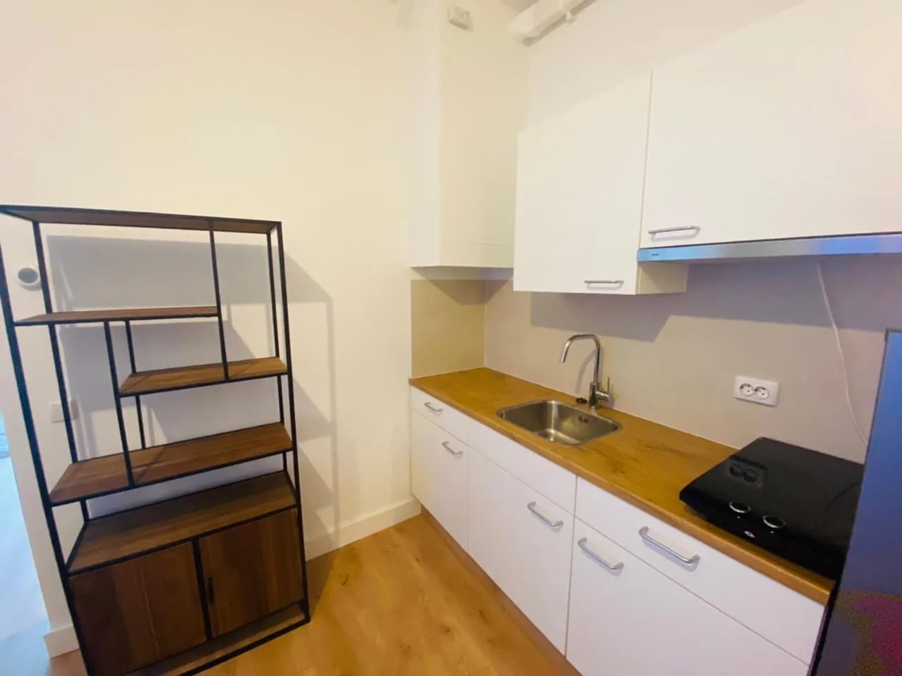 Foto van de Studio gelegen aan de Frans Bekkerstraat in Rotterdam