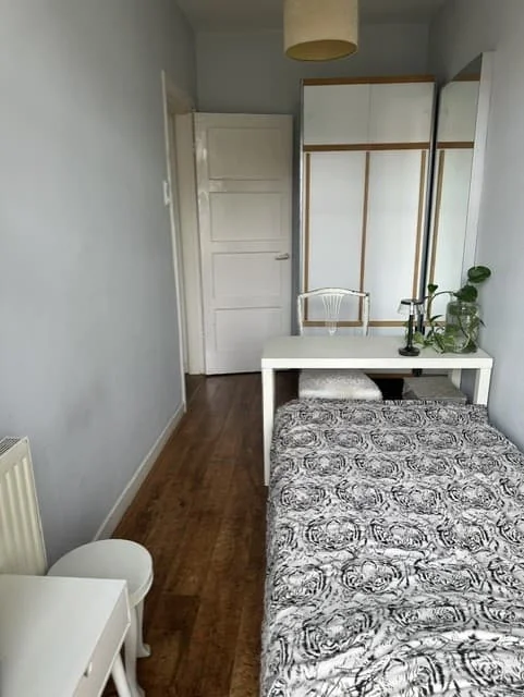 Foto van de Kamer gelegen aan de Reinier Claeszenstraat in Amsterdam