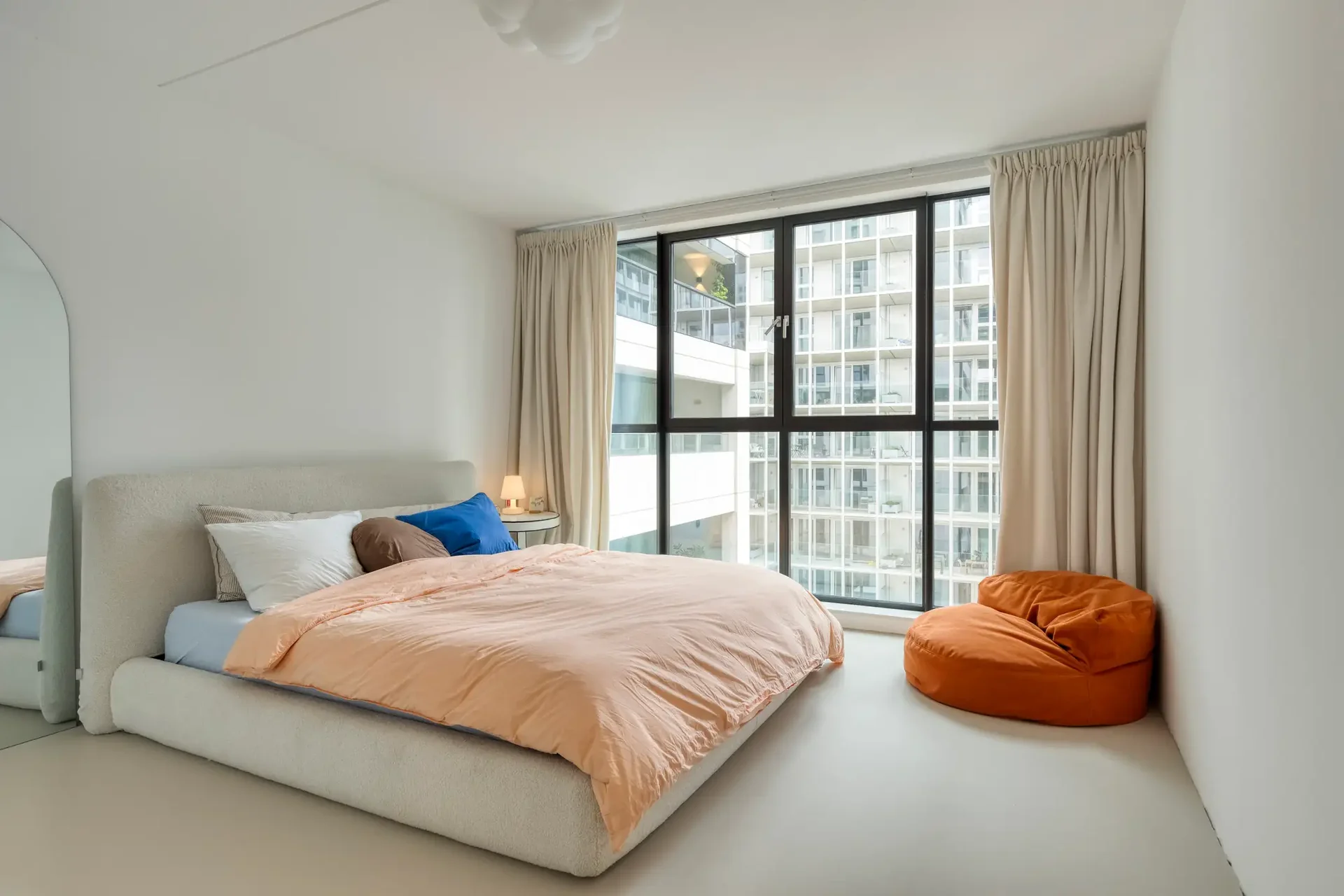 Foto van de Appartement gelegen aan de Dijkmeerlaan in Amsterdam