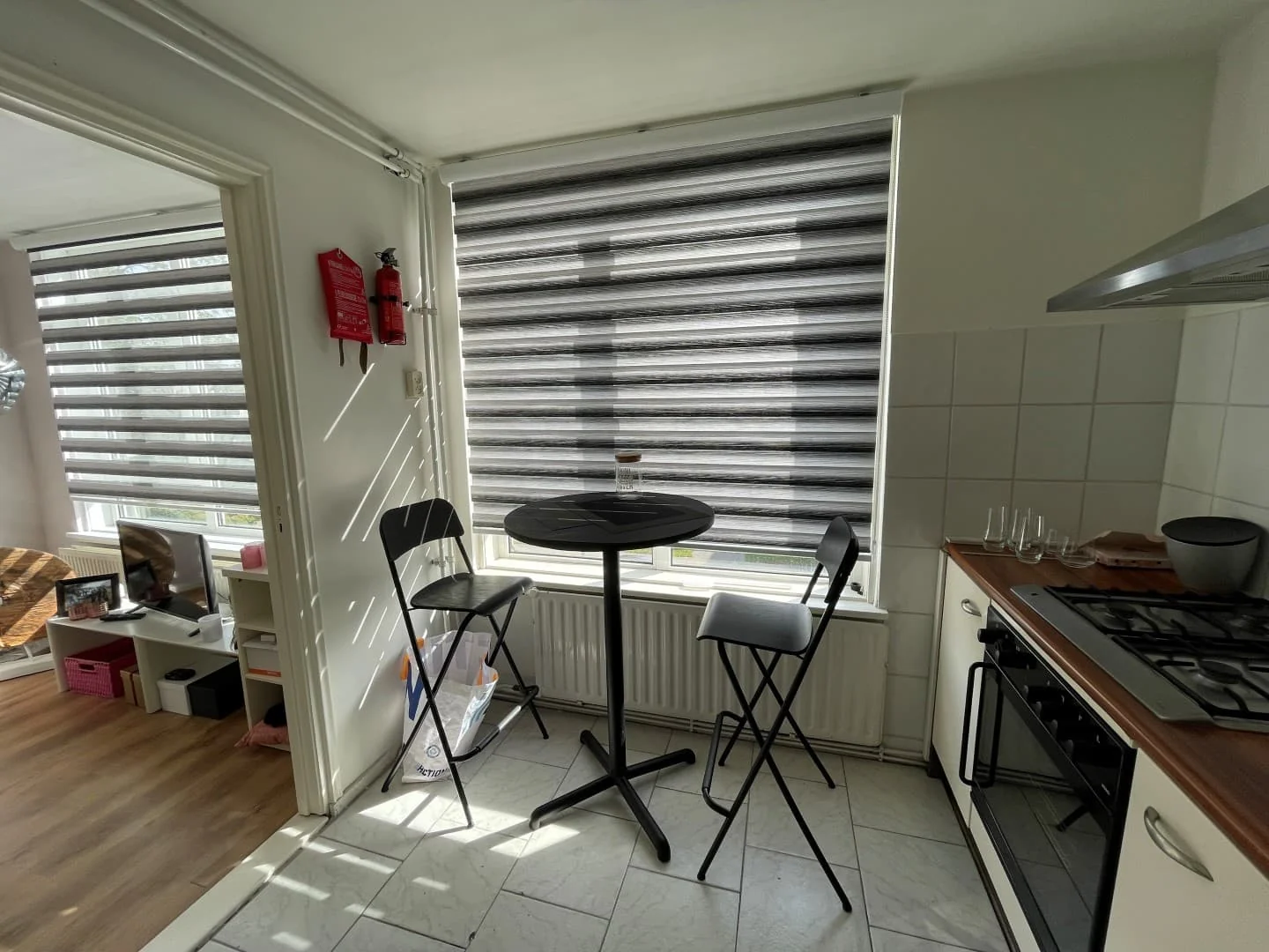 geblurde versie van de foto als achtergrond