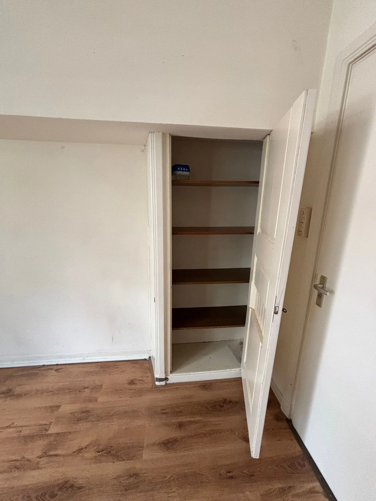 Foto van de Kamer gelegen aan de Koninginnelaan in Groningen