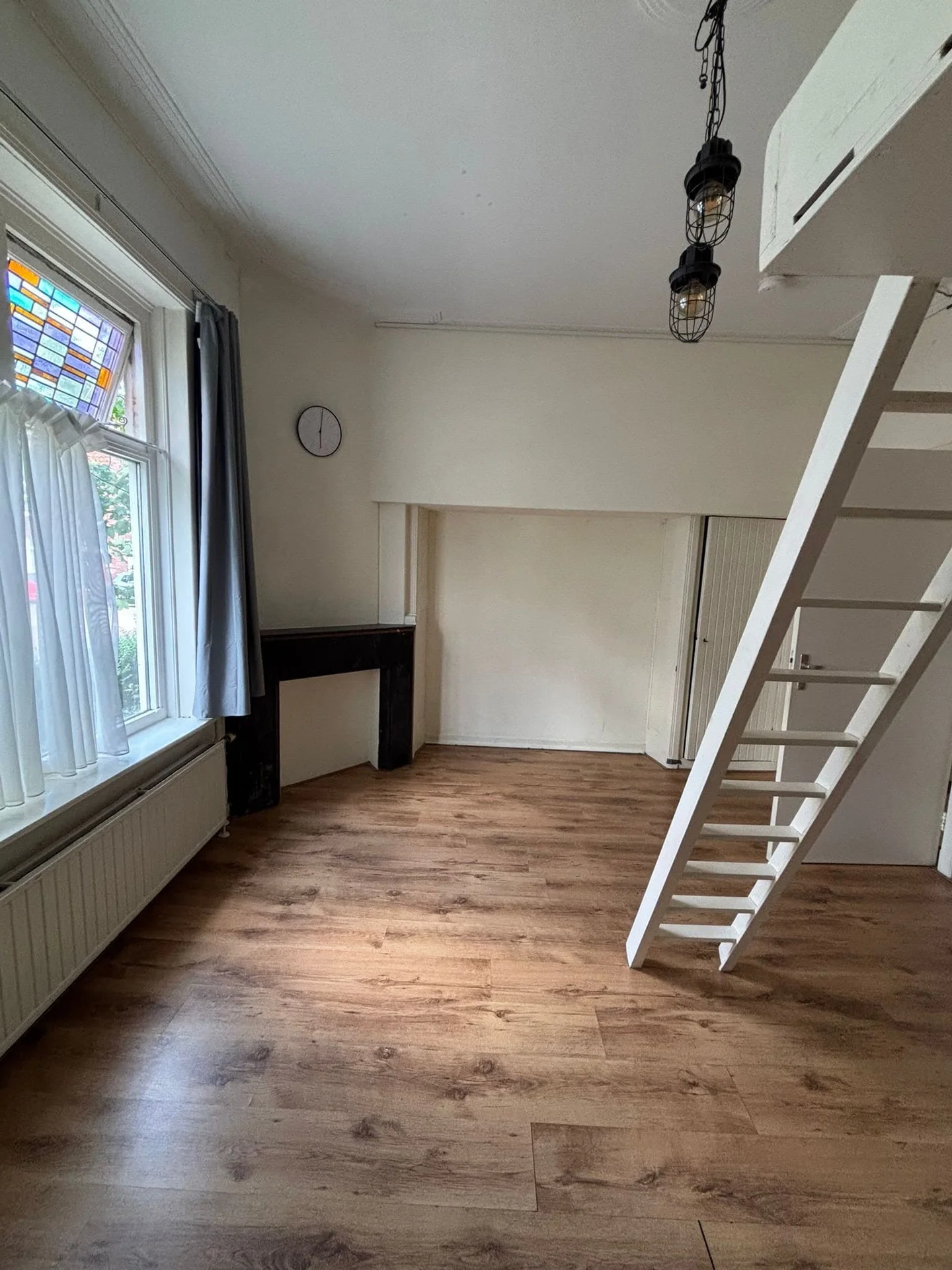 Foto van de Kamer gelegen aan de Koninginnelaan in Groningen