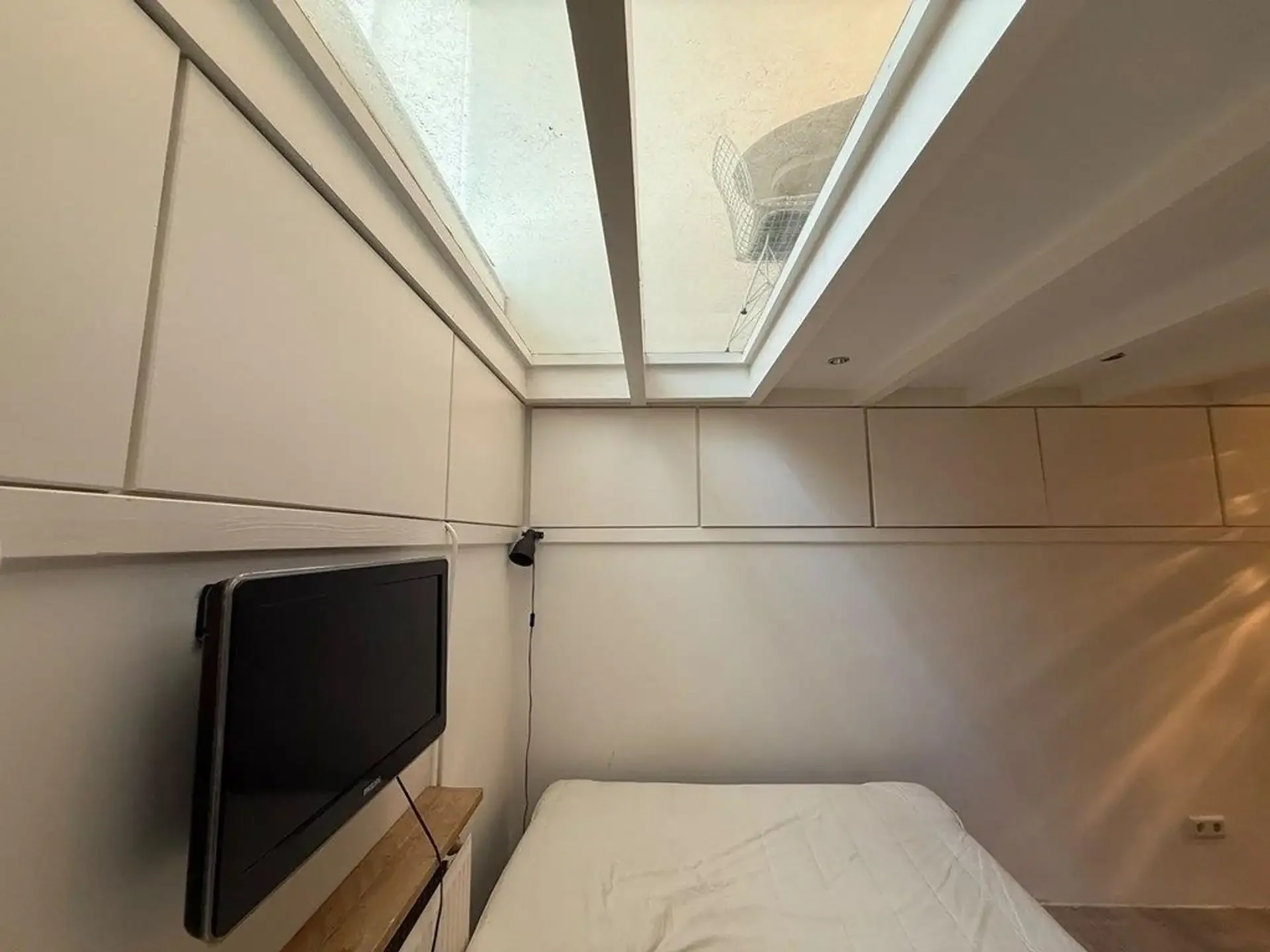 Foto van de Appartement gelegen aan de Binnen Oranjestraat in Amsterdam