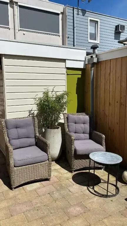 Foto van de Appartement gelegen aan de Nieuwemeerdijk in Badhoevedorp