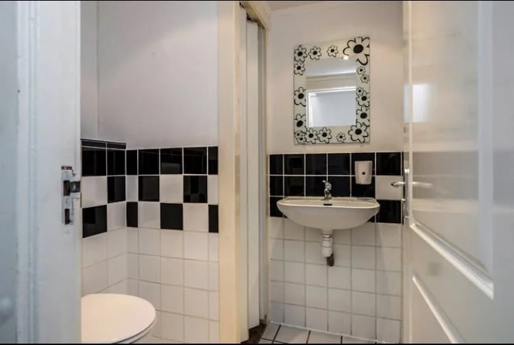 Foto van de Kamer gelegen aan de Donkerslootstraat in Rotterdam