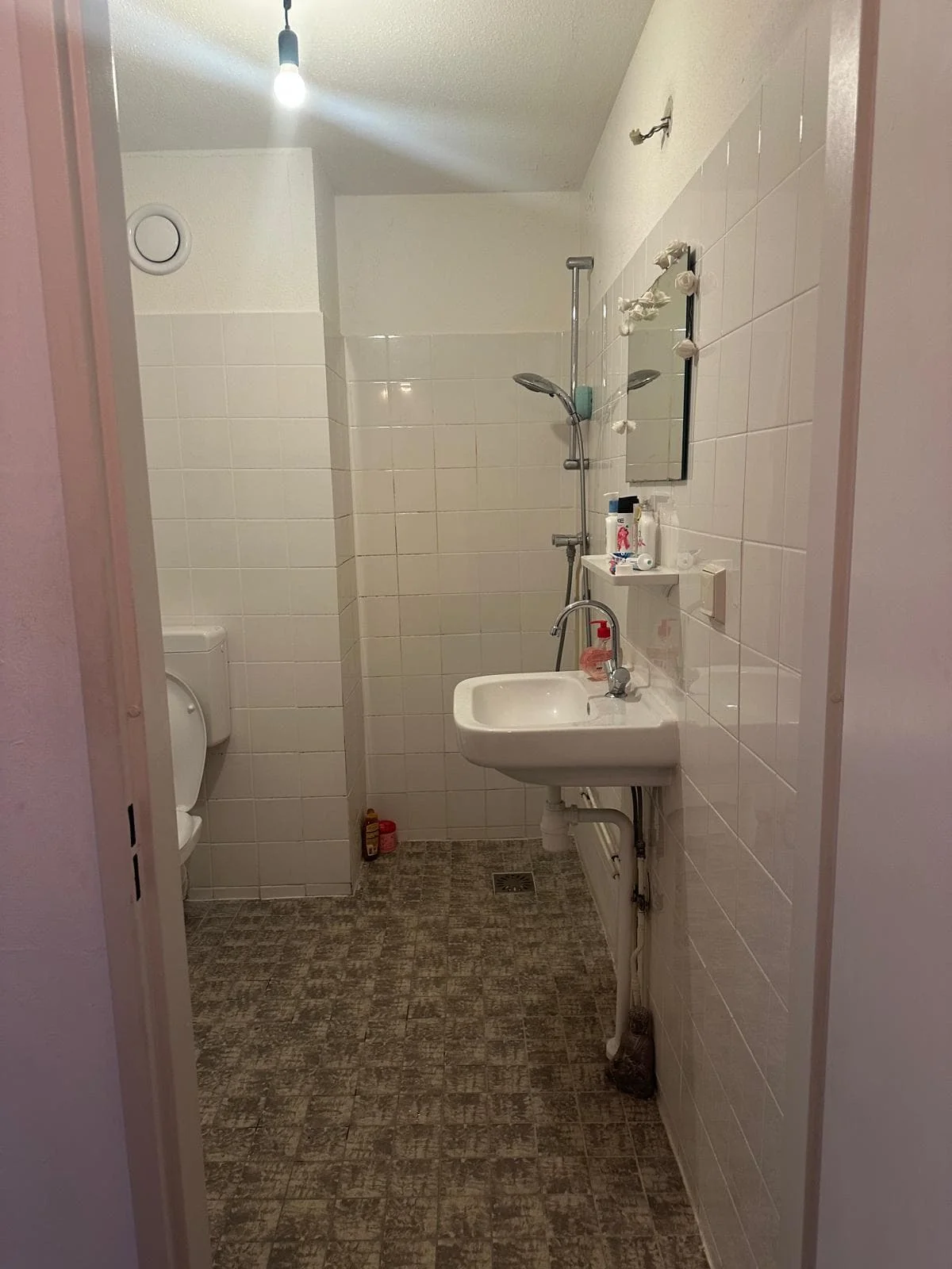 Foto van de Kamer gelegen aan de Harriet Freezerstraat in Amsterdam