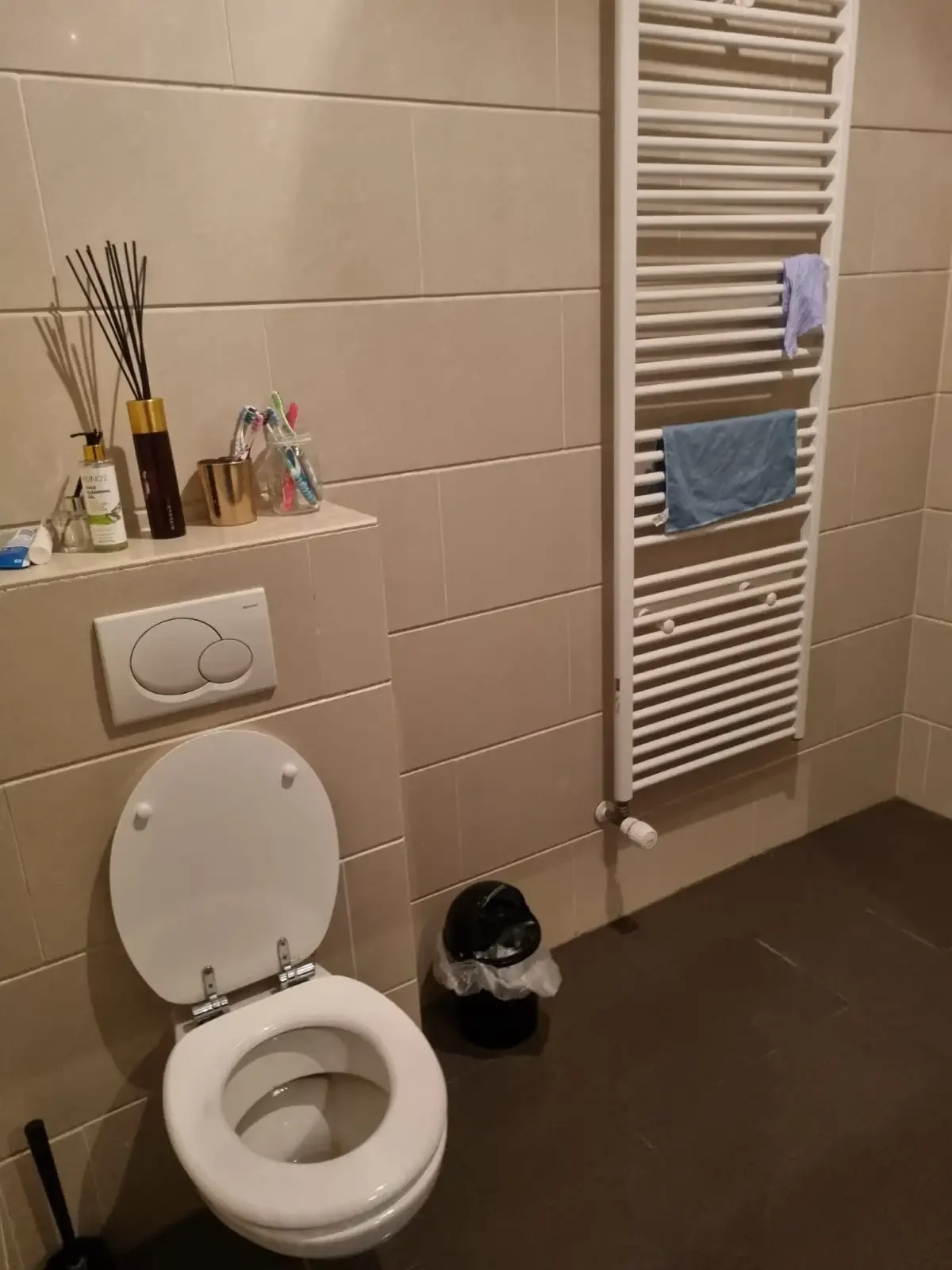 Foto van de Appartement gelegen aan de Claus van Amsbergstraat in Amsterdam