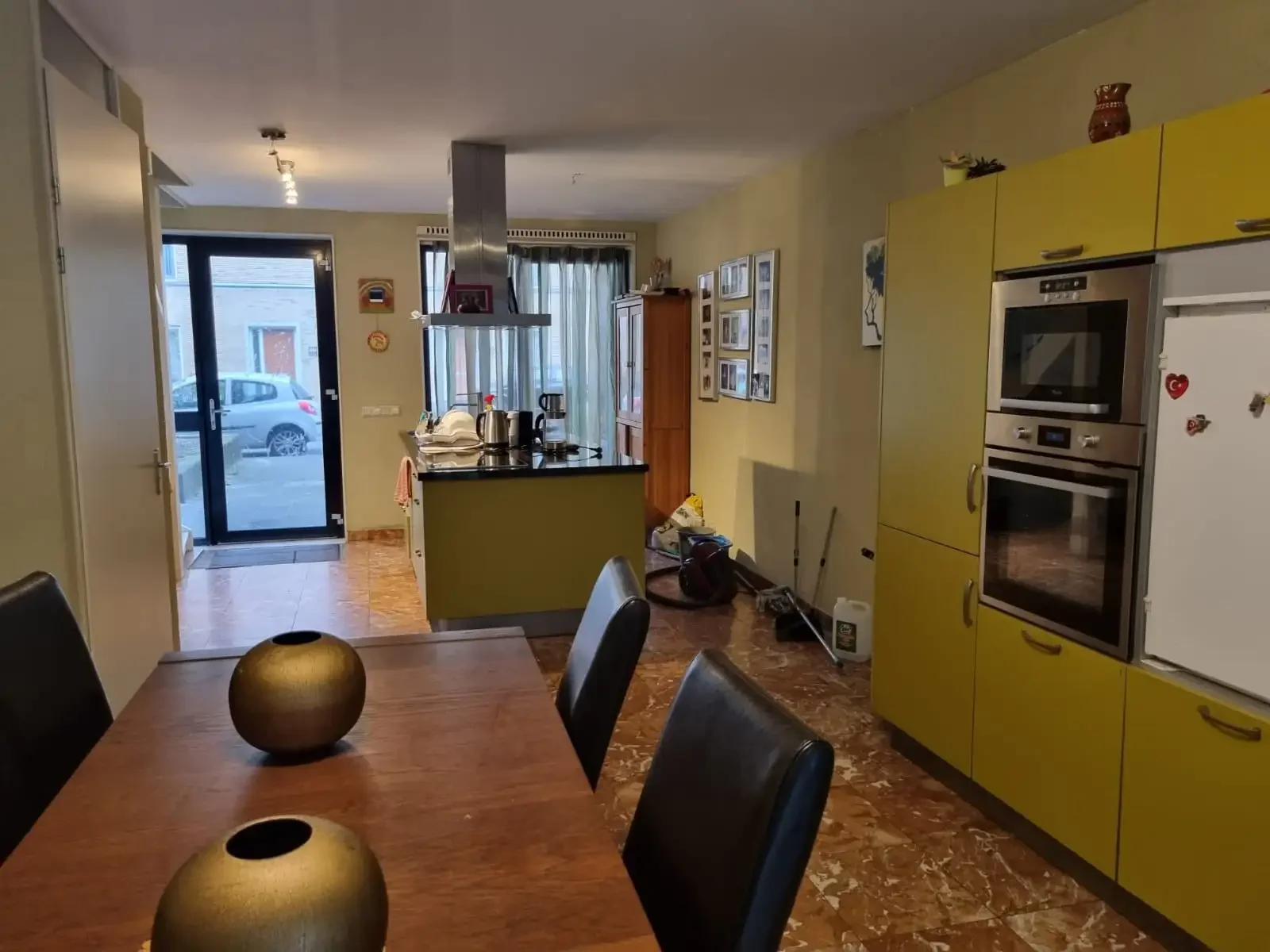 Foto van de Appartement gelegen aan de Claus van Amsbergstraat in Amsterdam