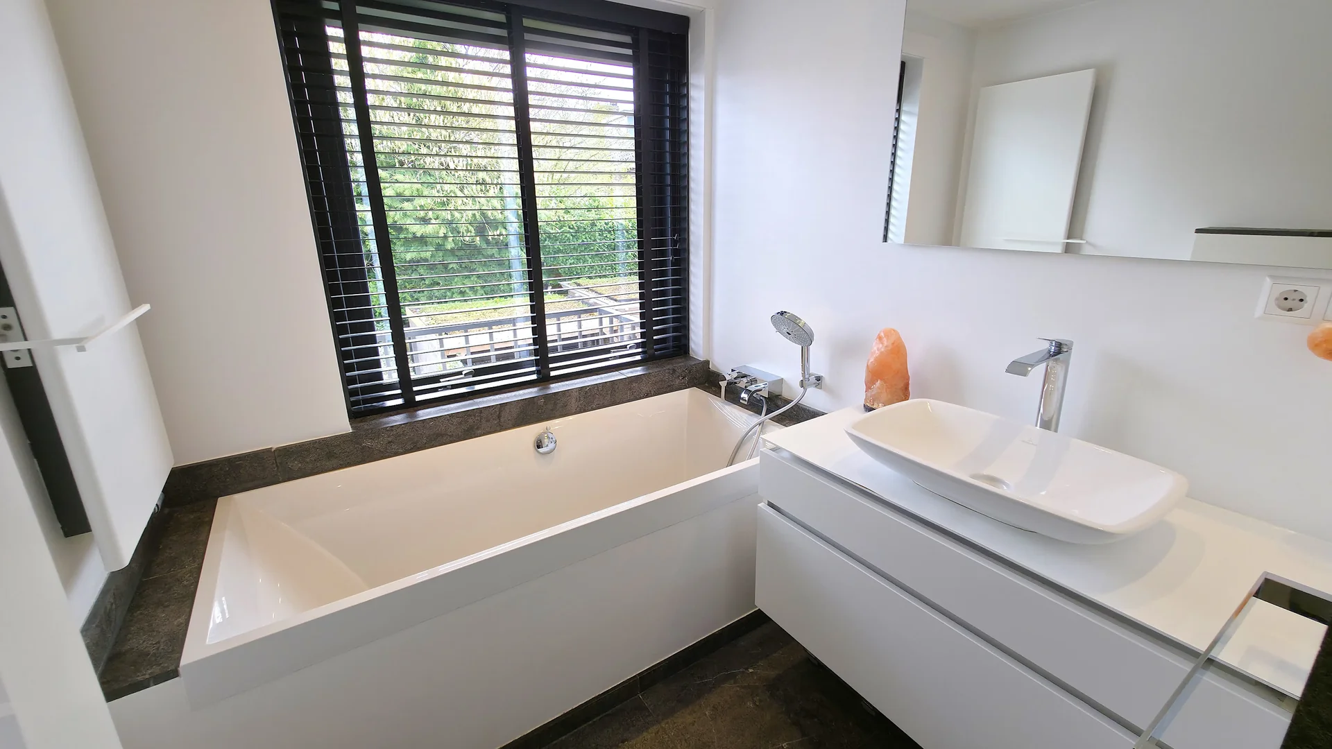 Foto van de Appartement gelegen aan de Meidoornsingel in Rotterdam