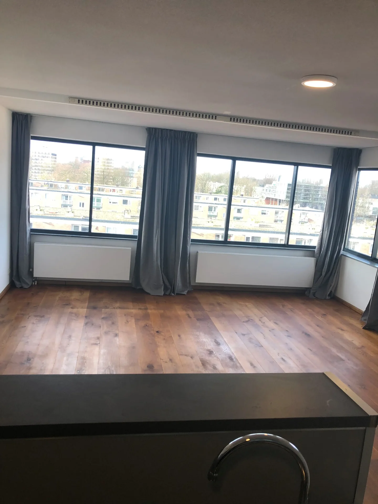 Foto van de Appartement gelegen aan de Martini van Geffenstraat in Amsterdam